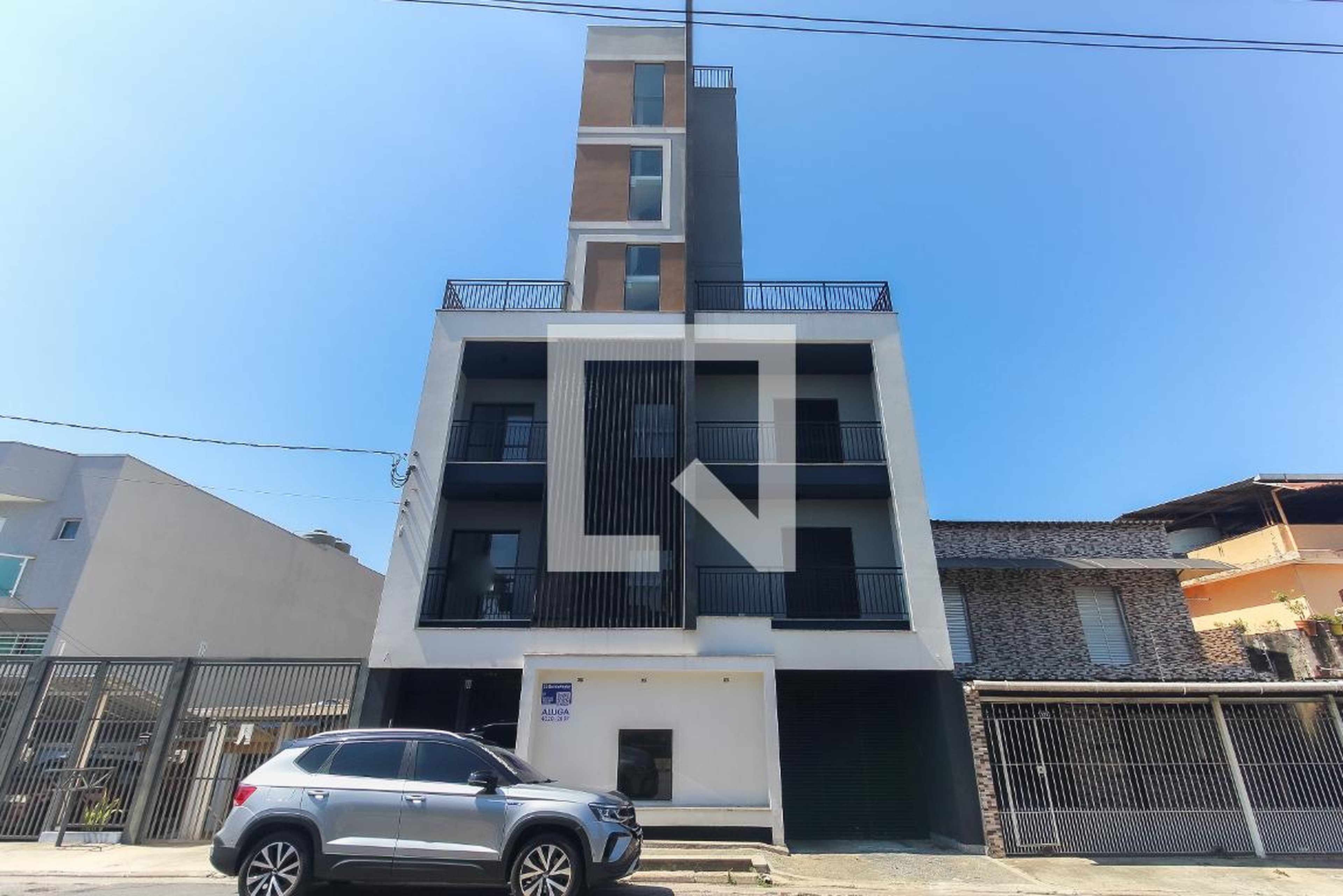 Fachada do Prédio Condomínio em Rua Rafael Fernandes, 111