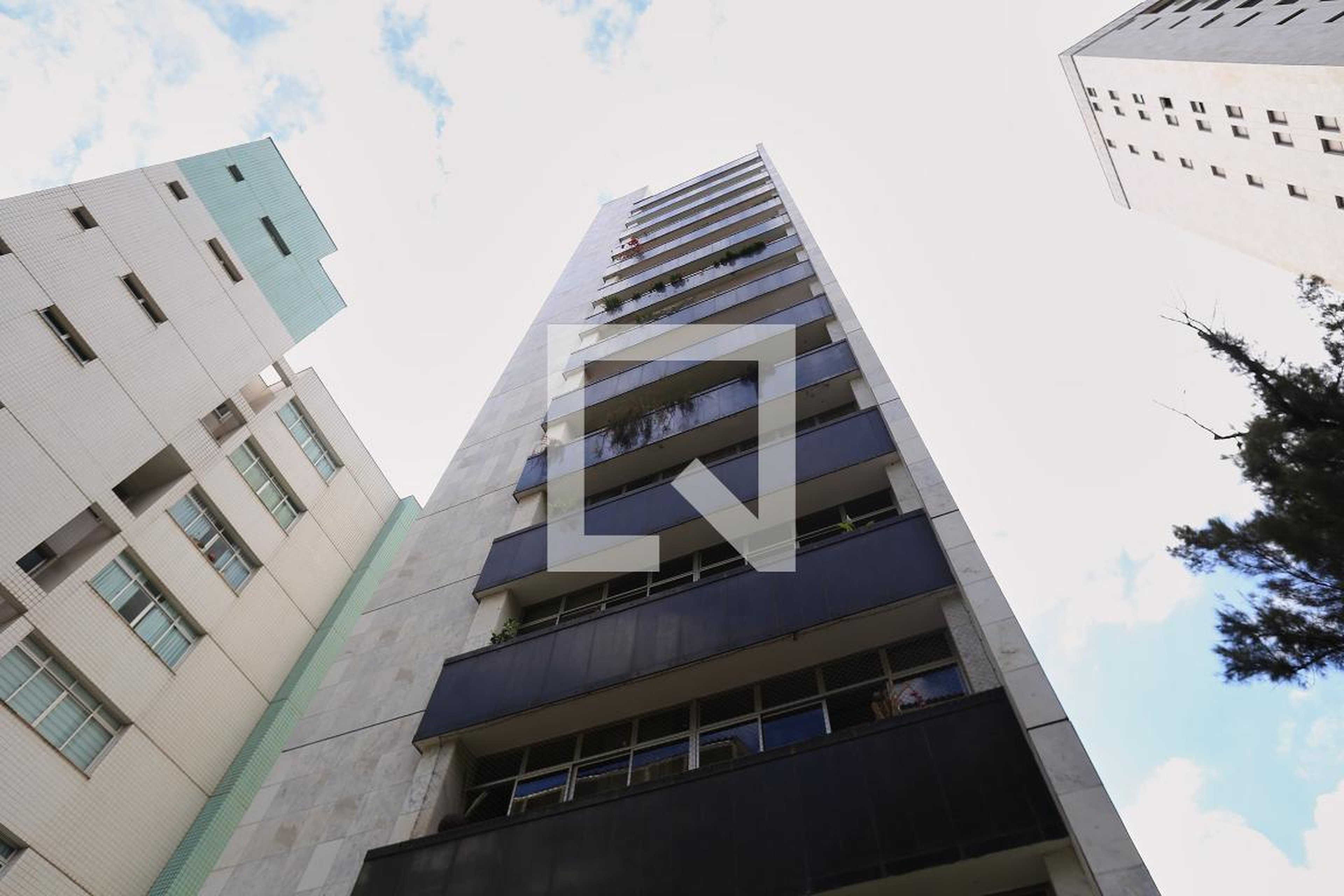 Fachada Condomínio Emilia Gaetani
