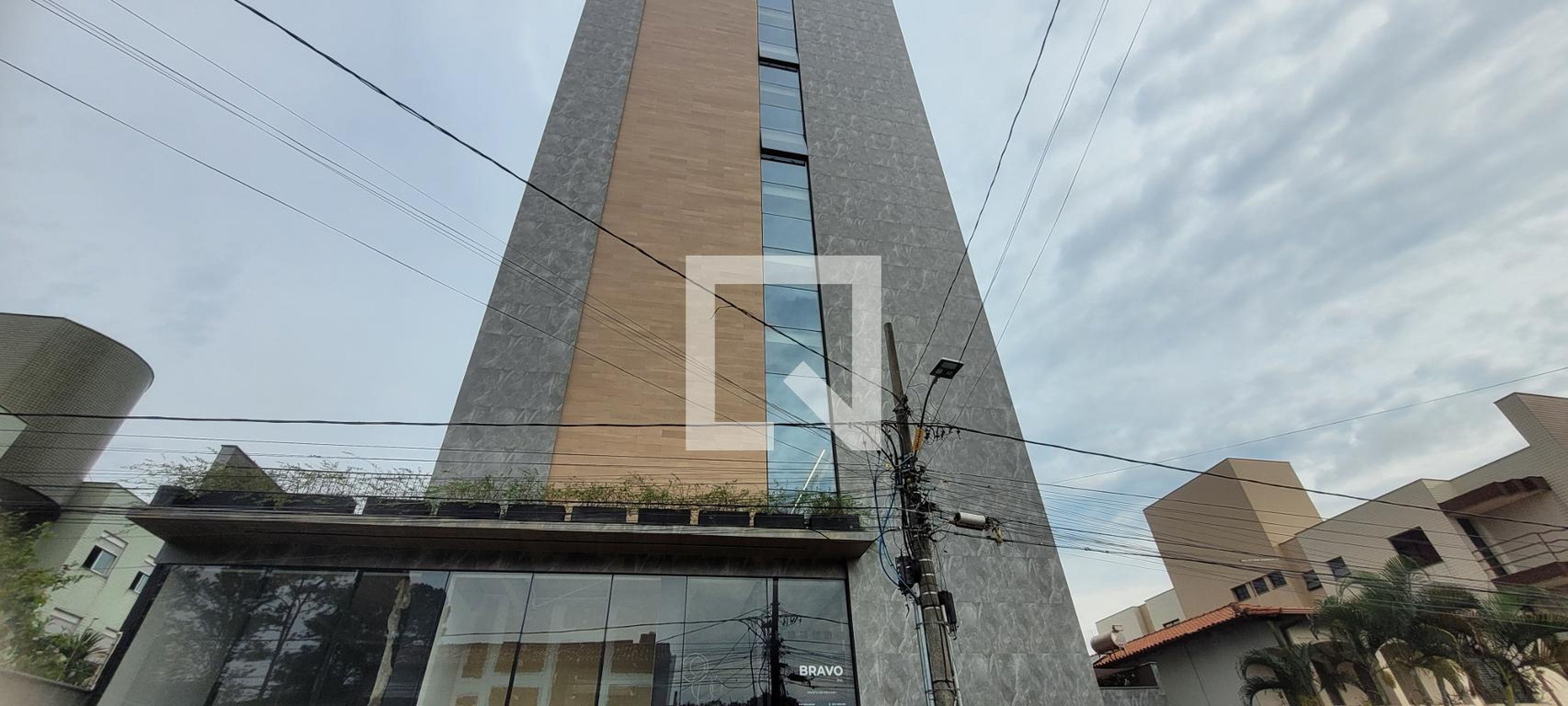 Fachada do Prédio Condomínio em Rua Camilo Ana, 144