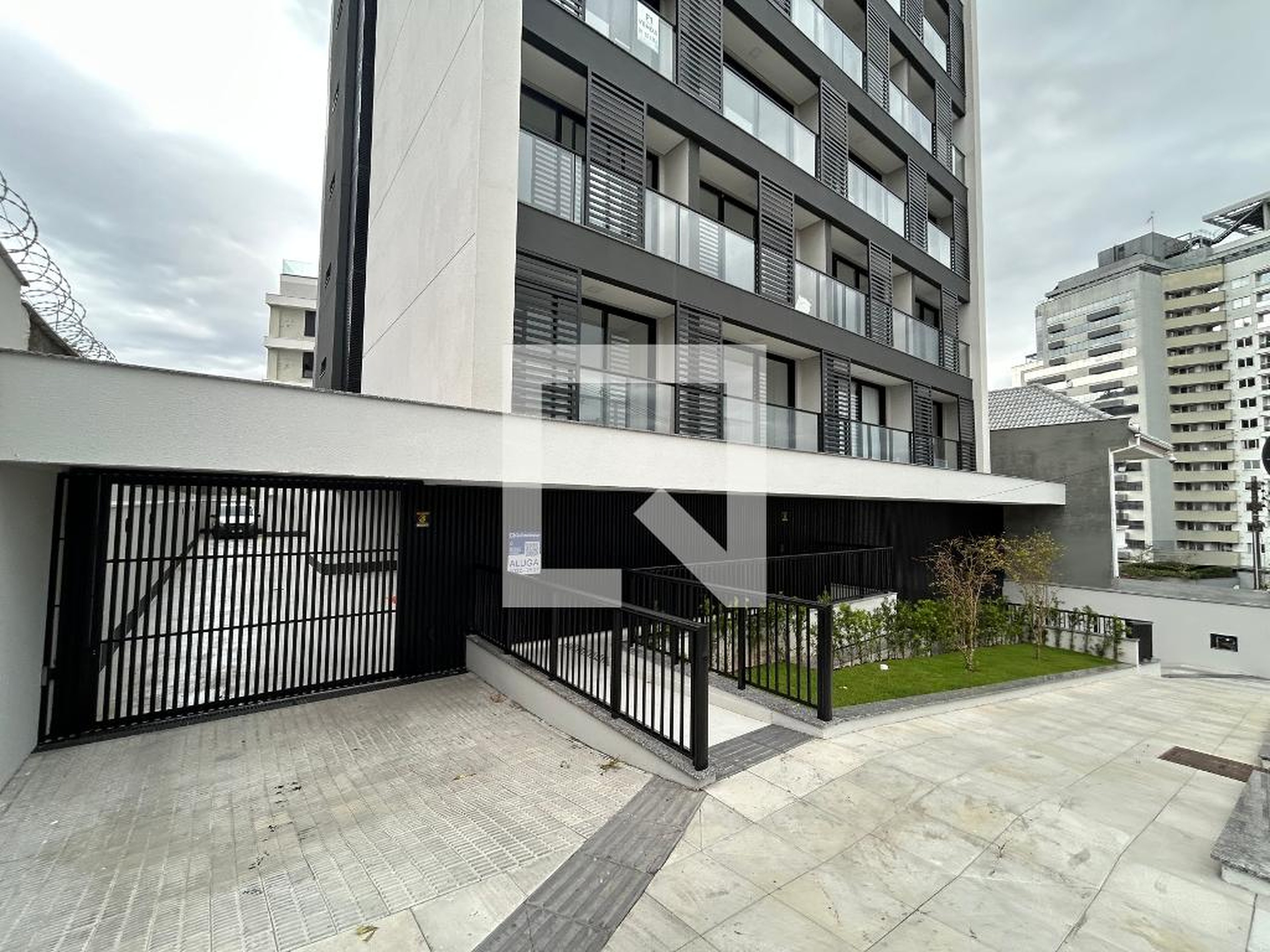 Fachada Condomínio Urban Residence