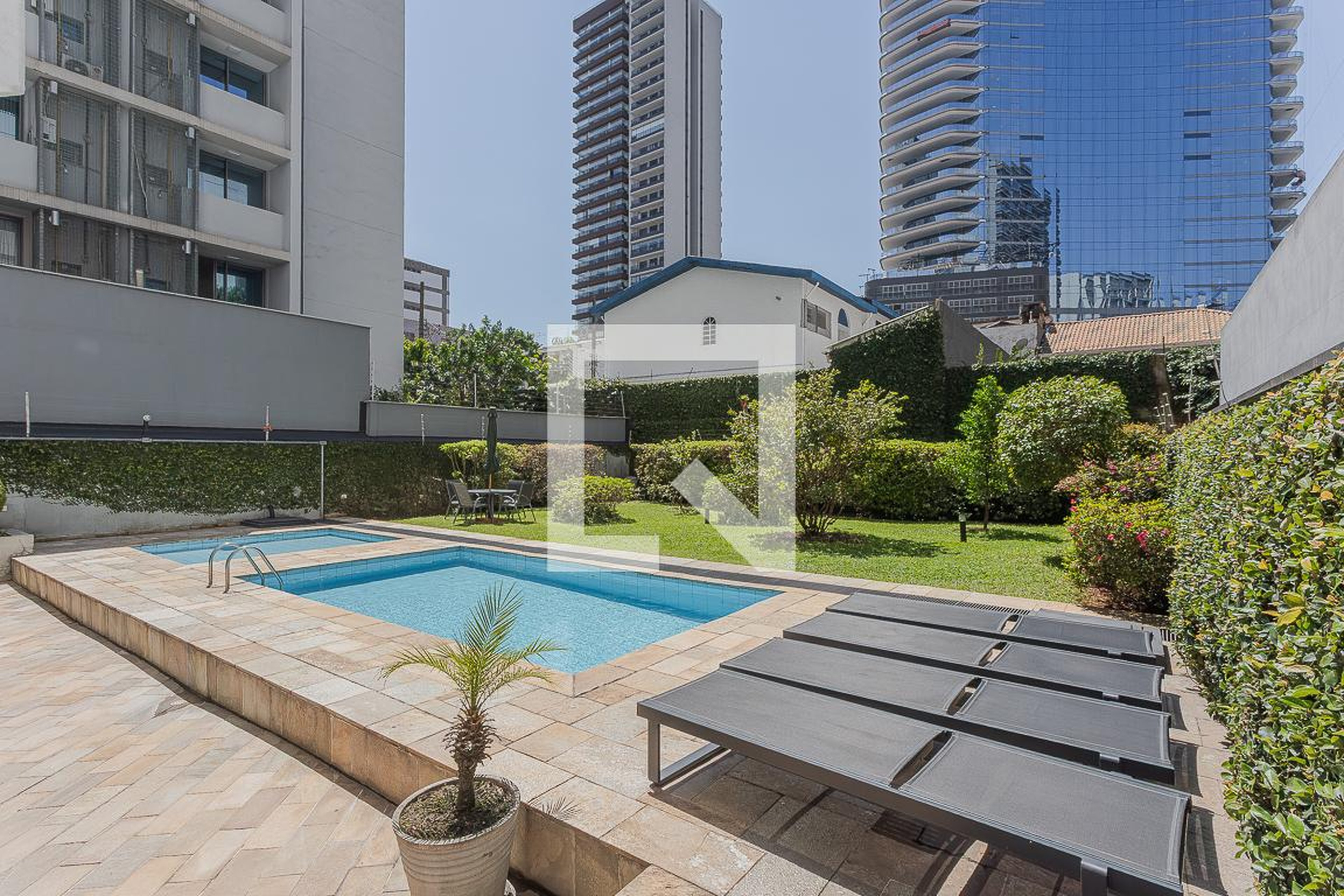 Piscina - Carlos Gomes