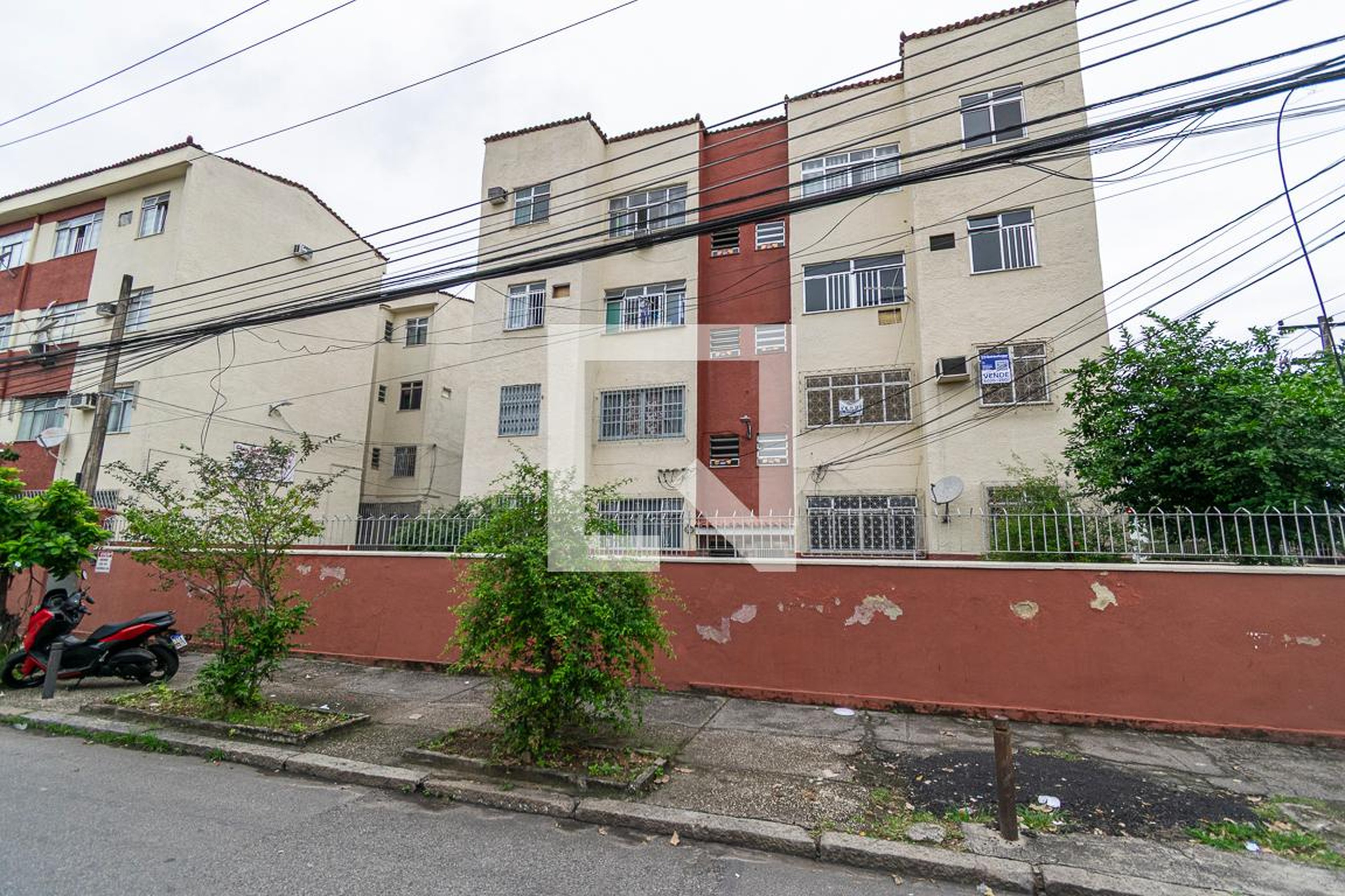Fachada do Condomínio Condomínio em Rua Amâncio Bezerra, 50