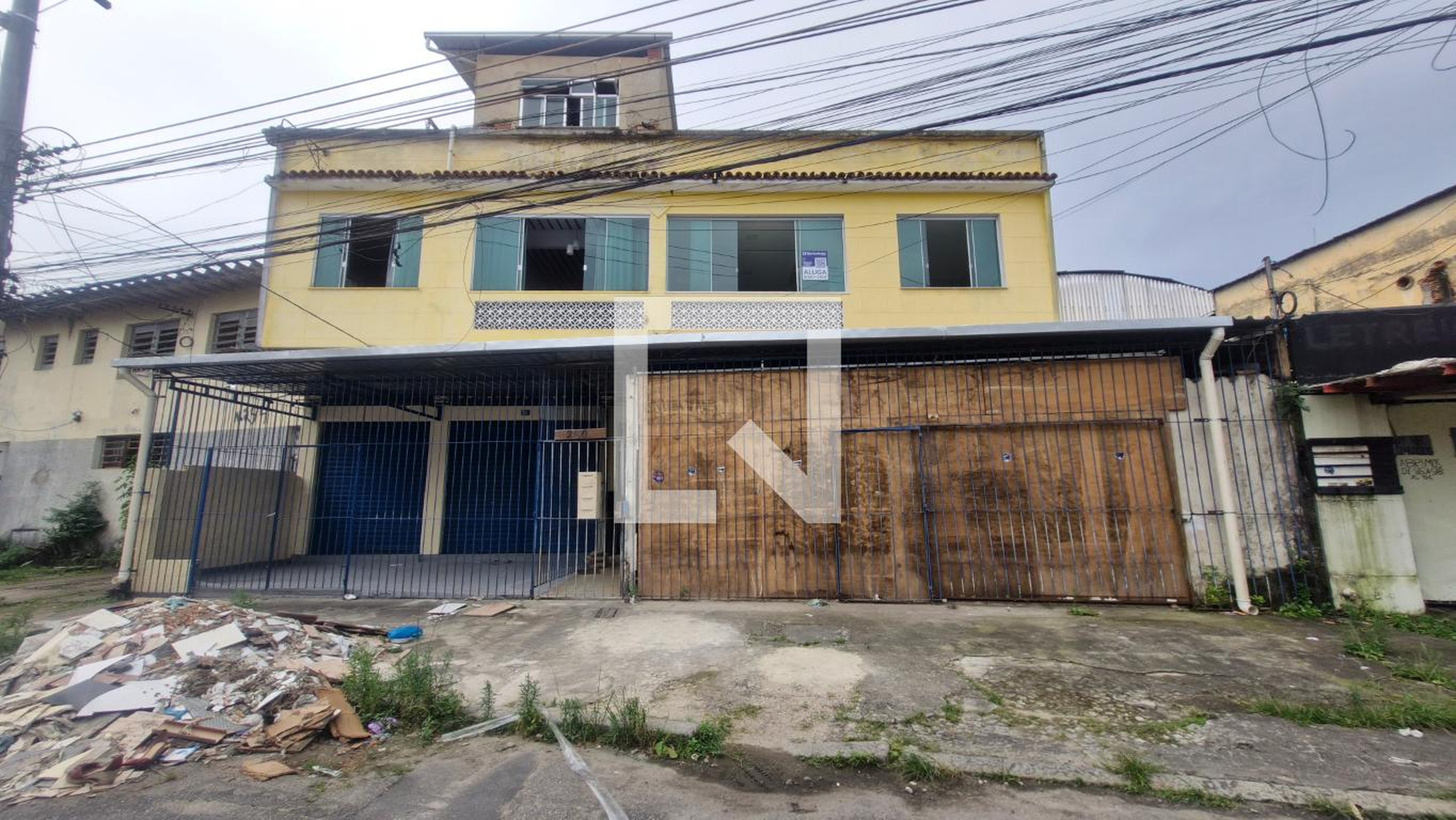 Fachada Condomínio em Rua Araquém, 260