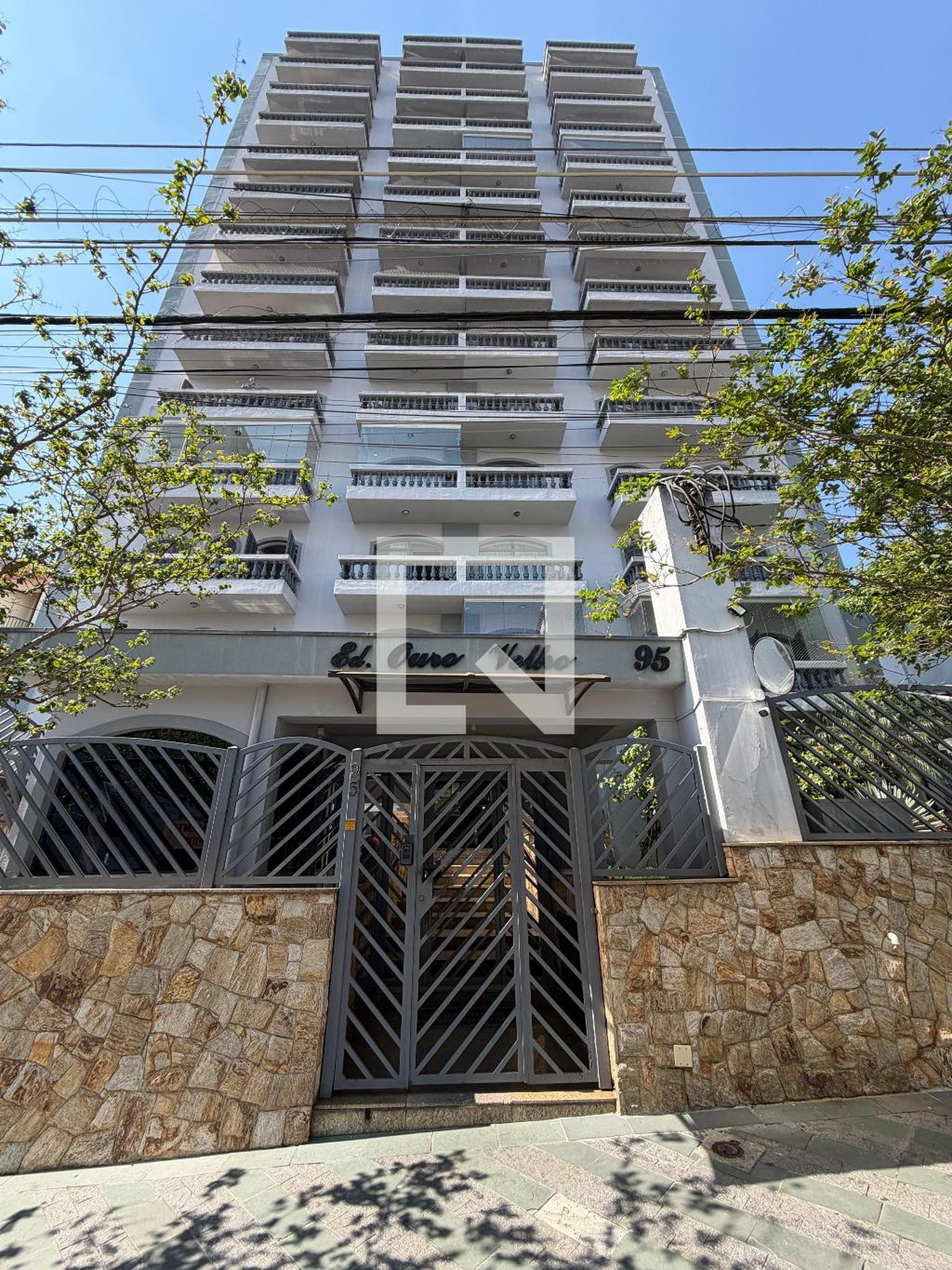 Fachada Edifício Ouro Velho
