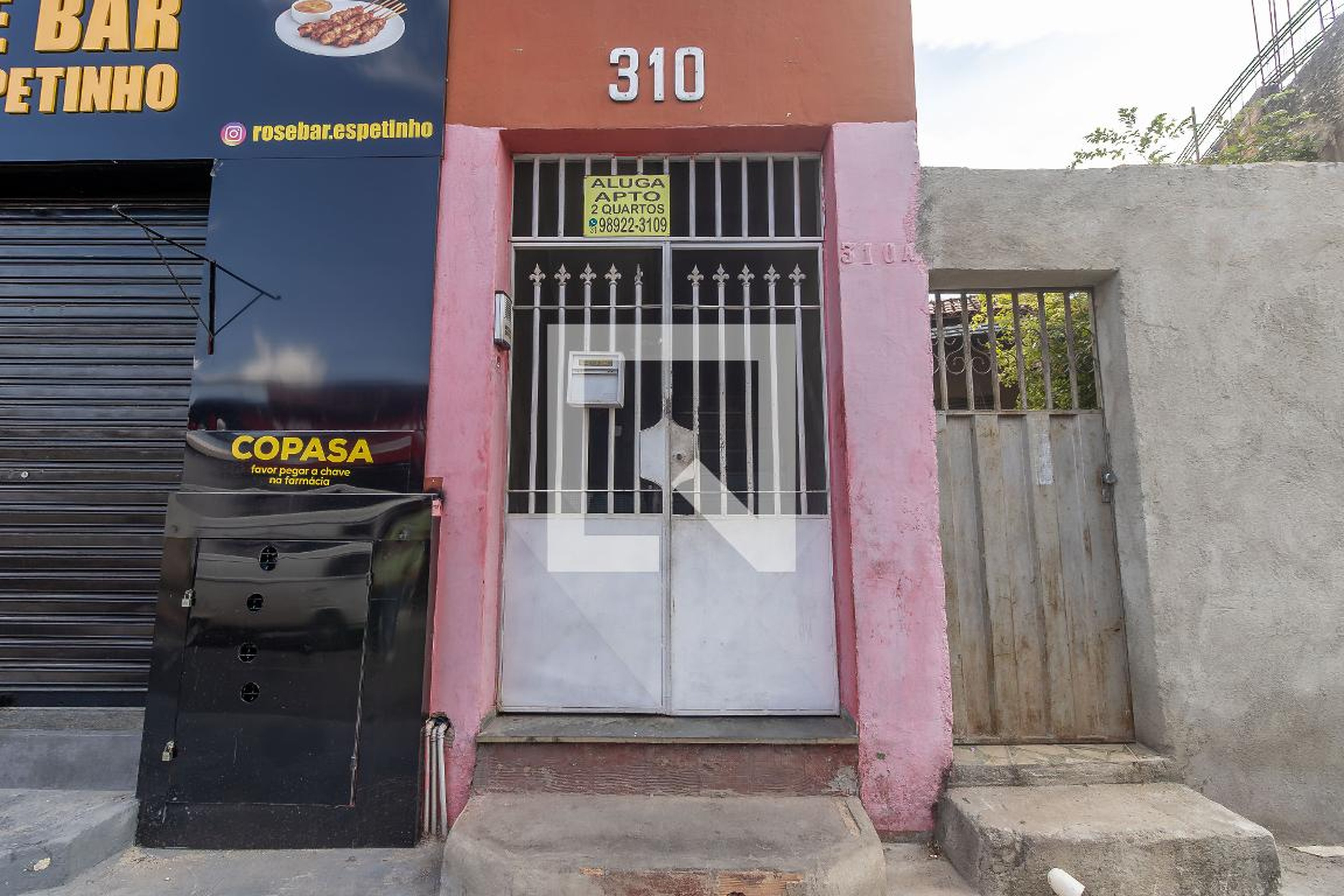 Fachada Condomínio em Rua Jorge Eustáquio da Silva, 310