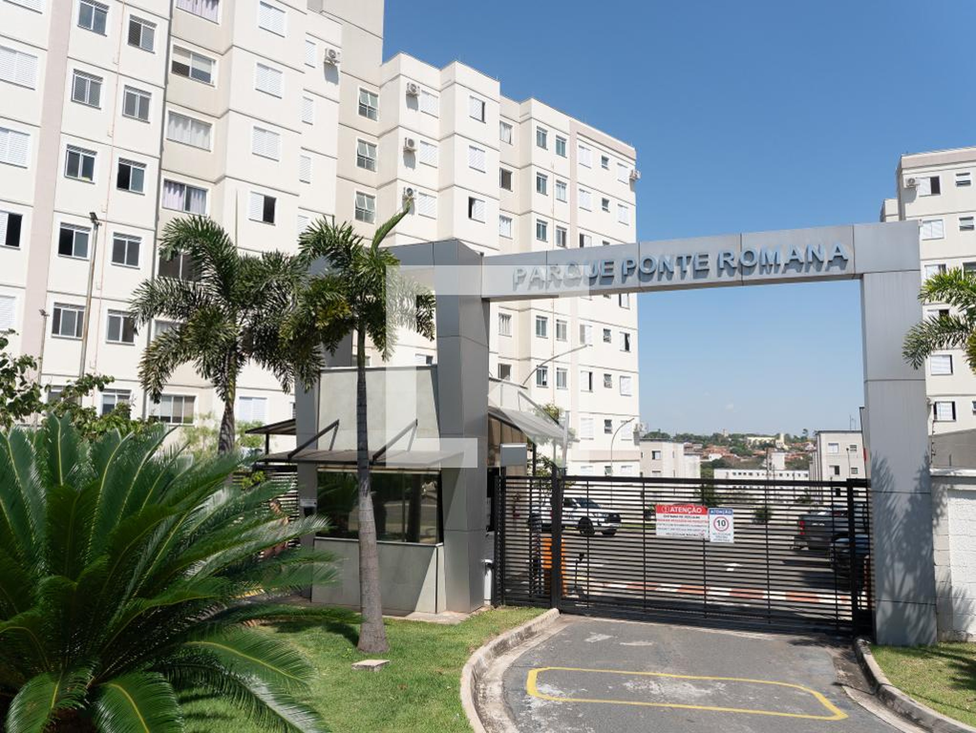 Fachada Condomínio Parque Ponte Romana
