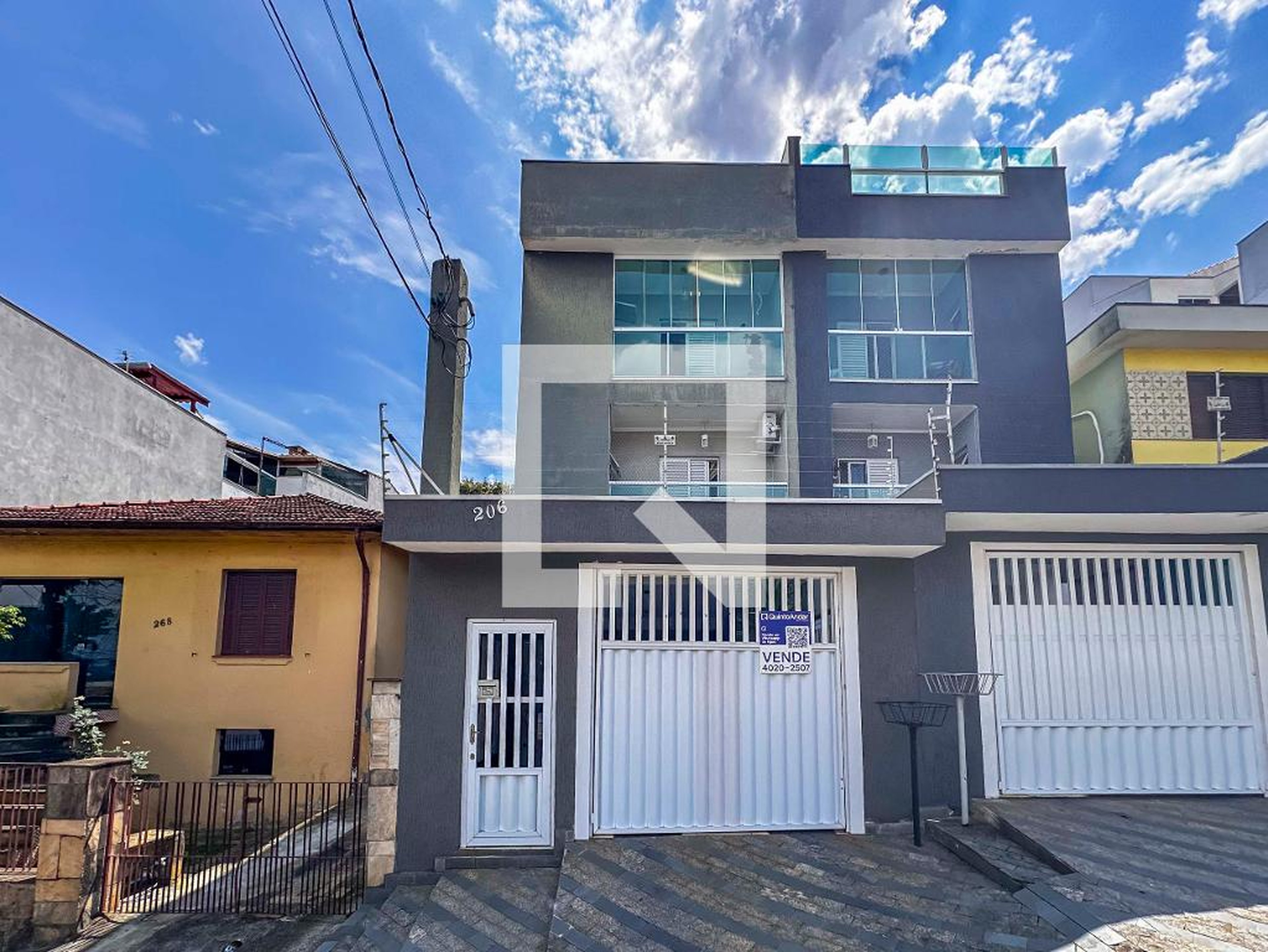 Fachada Condomínio em Rua Guaporé, 206