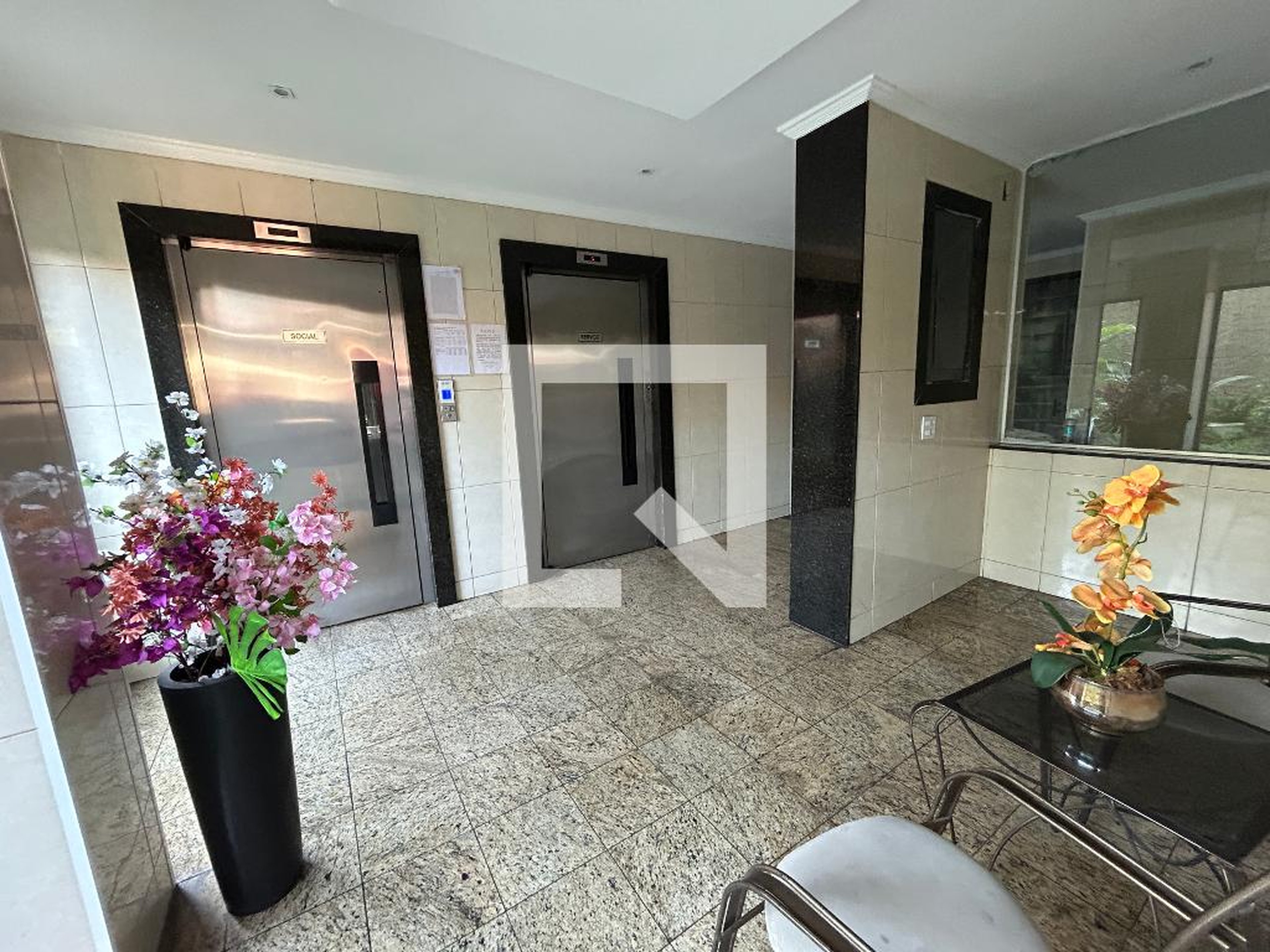 Hall de entrada - Residencial Lilases