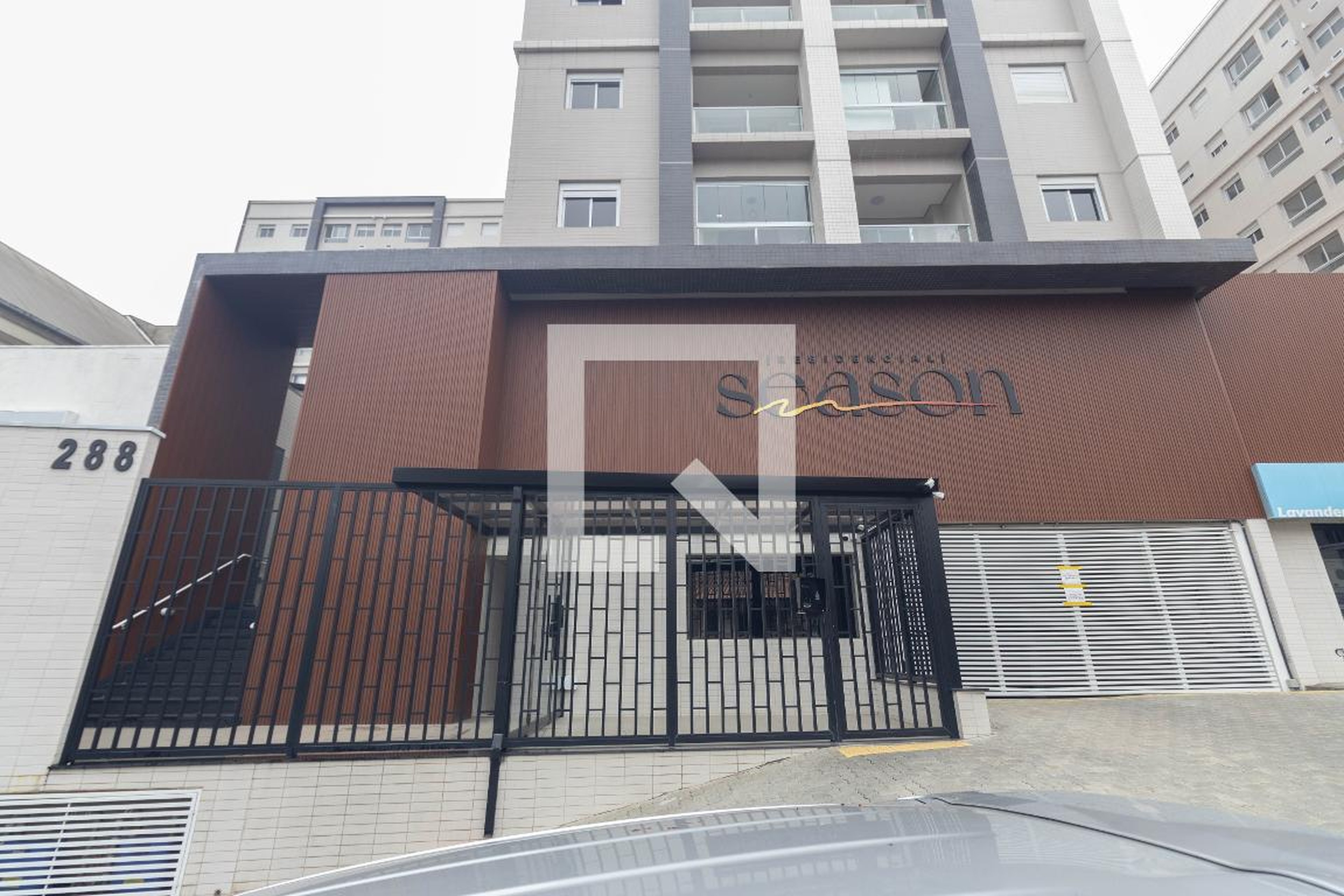 Fachada Residencial Season