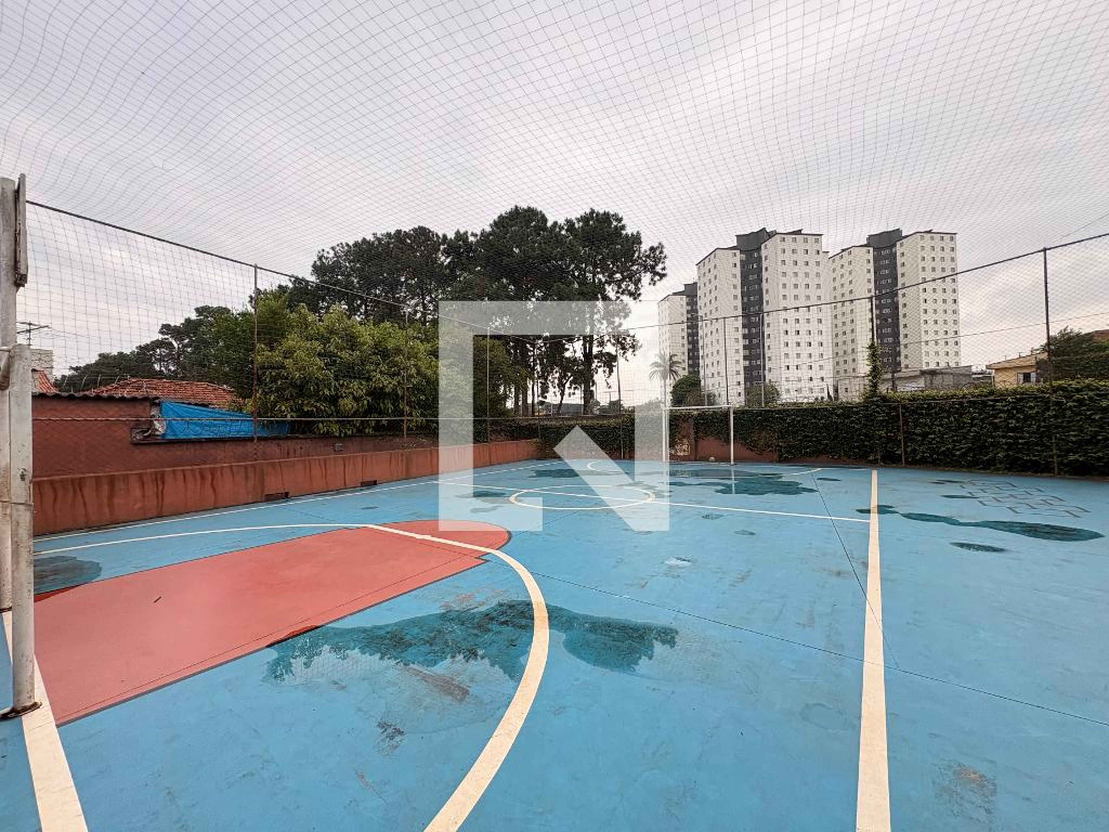 Quadra Esportiva Condomínio em Rua Aníbal, 2