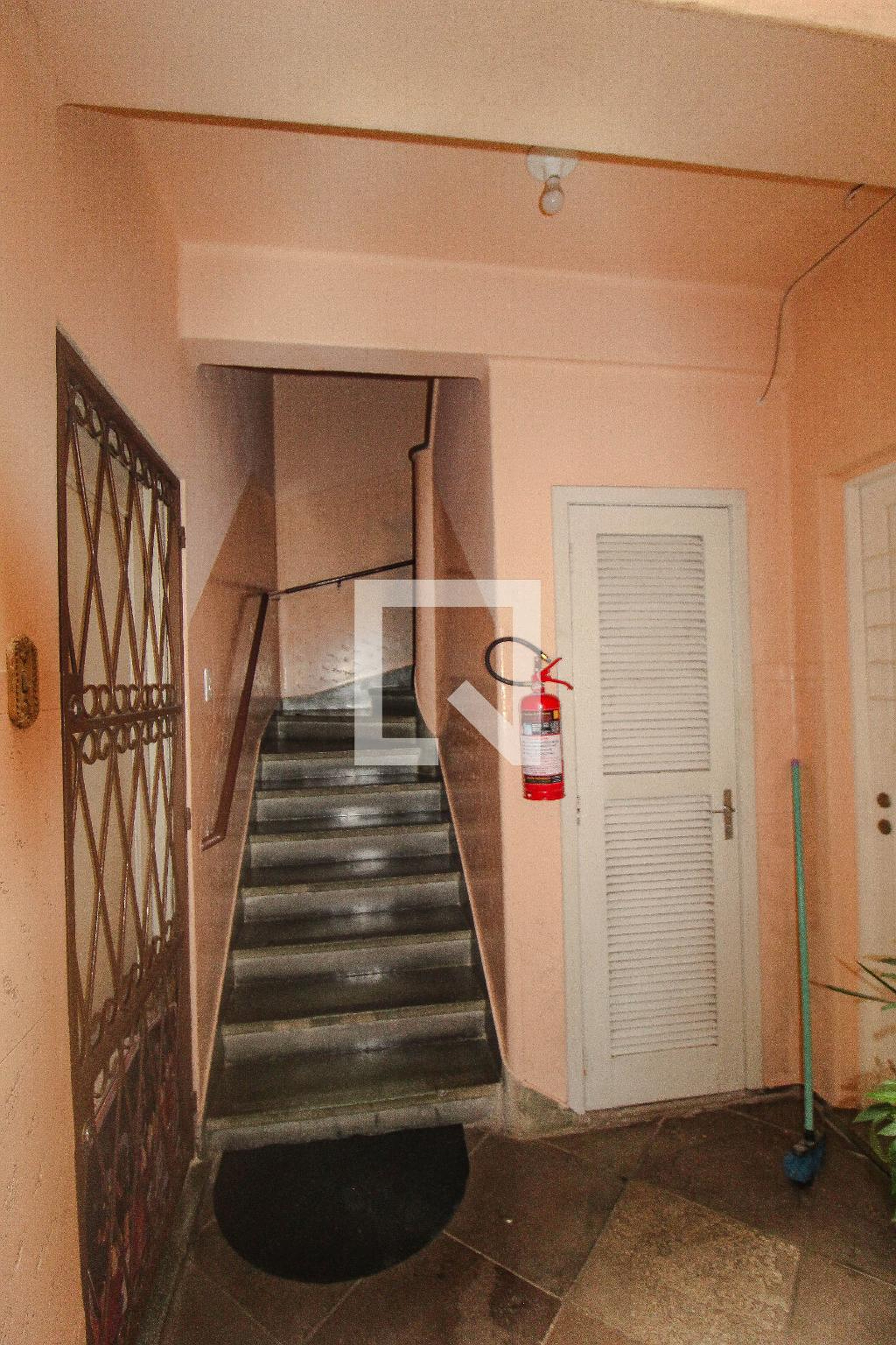 Hall de entrada - Edifício Lopo Gonçalves