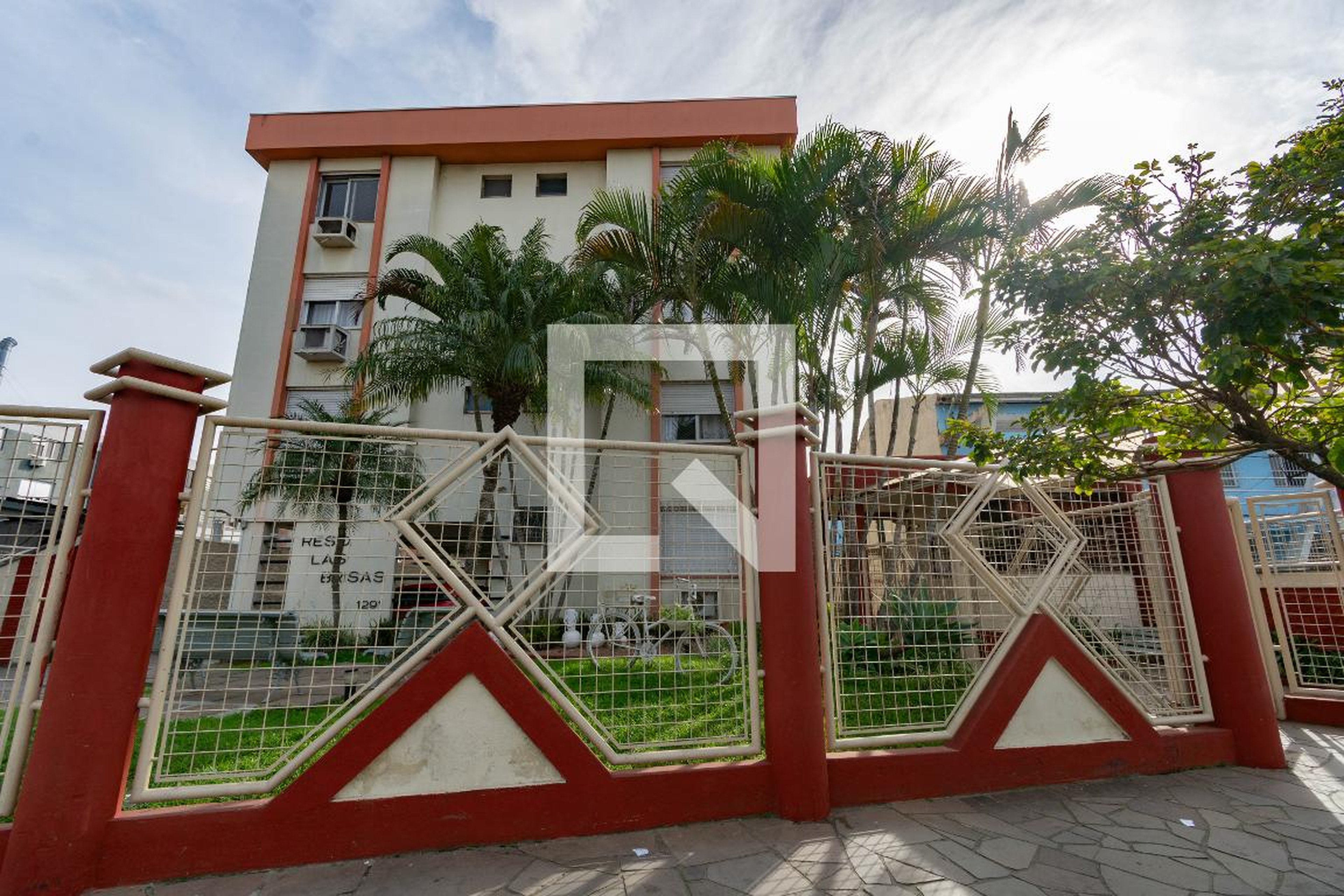 Fachada Condomínio Las Brisas
