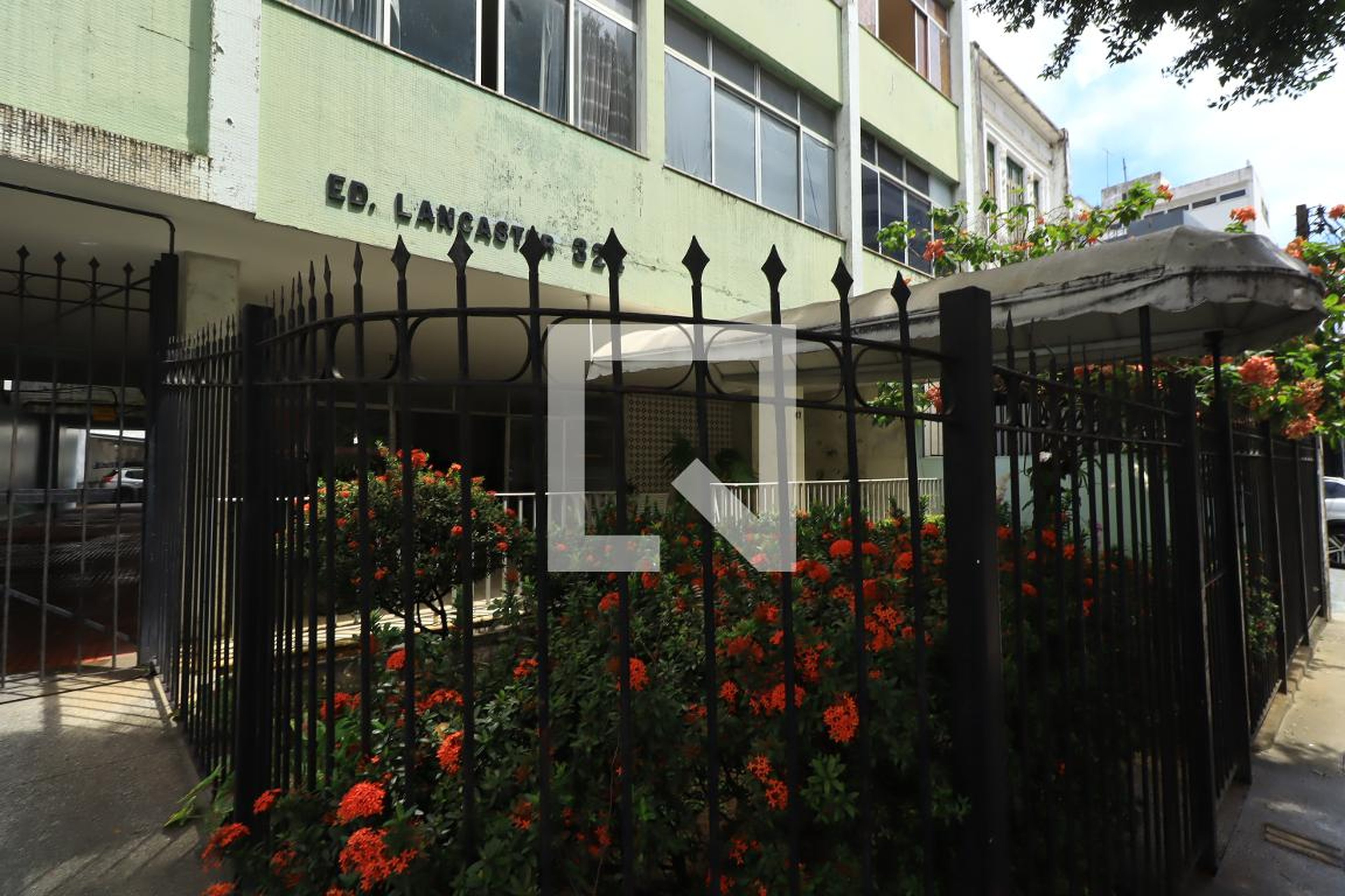 Fachada do Prédio Condomínio em Avenida Euclydes da Cunha, 324