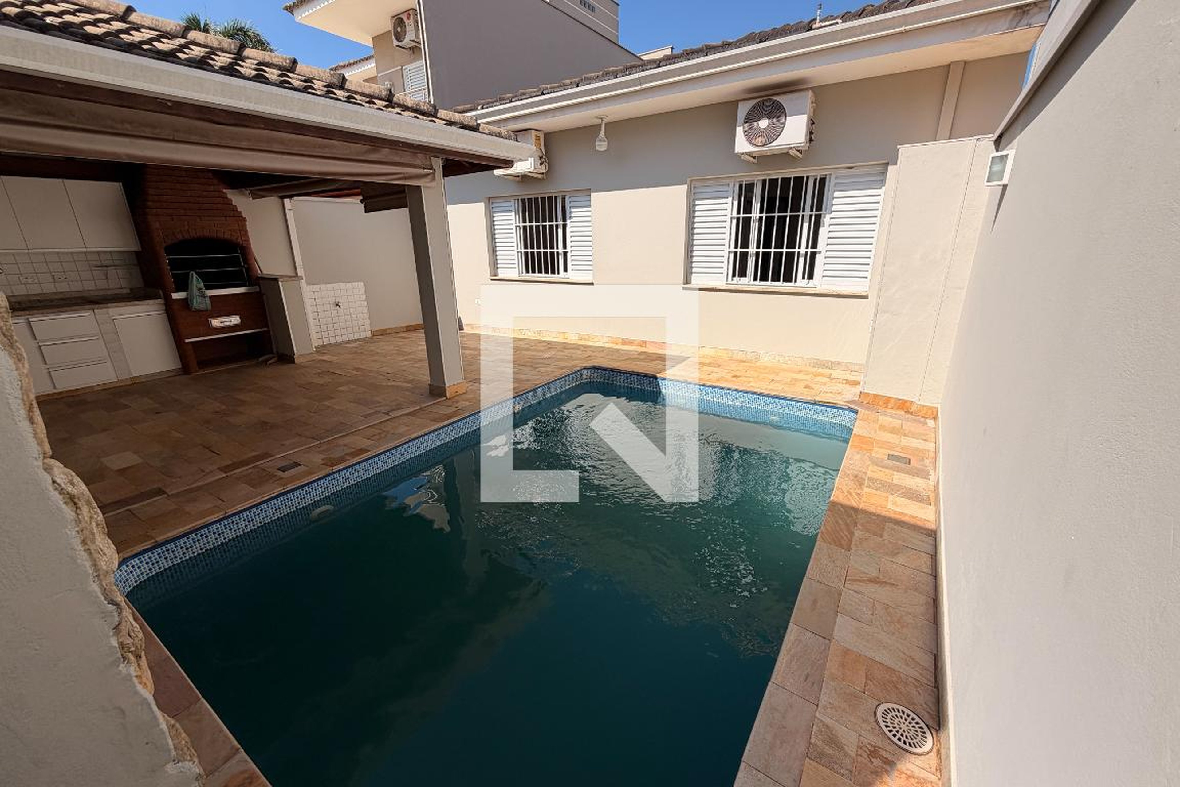 Piscina - Convívio São Francisco