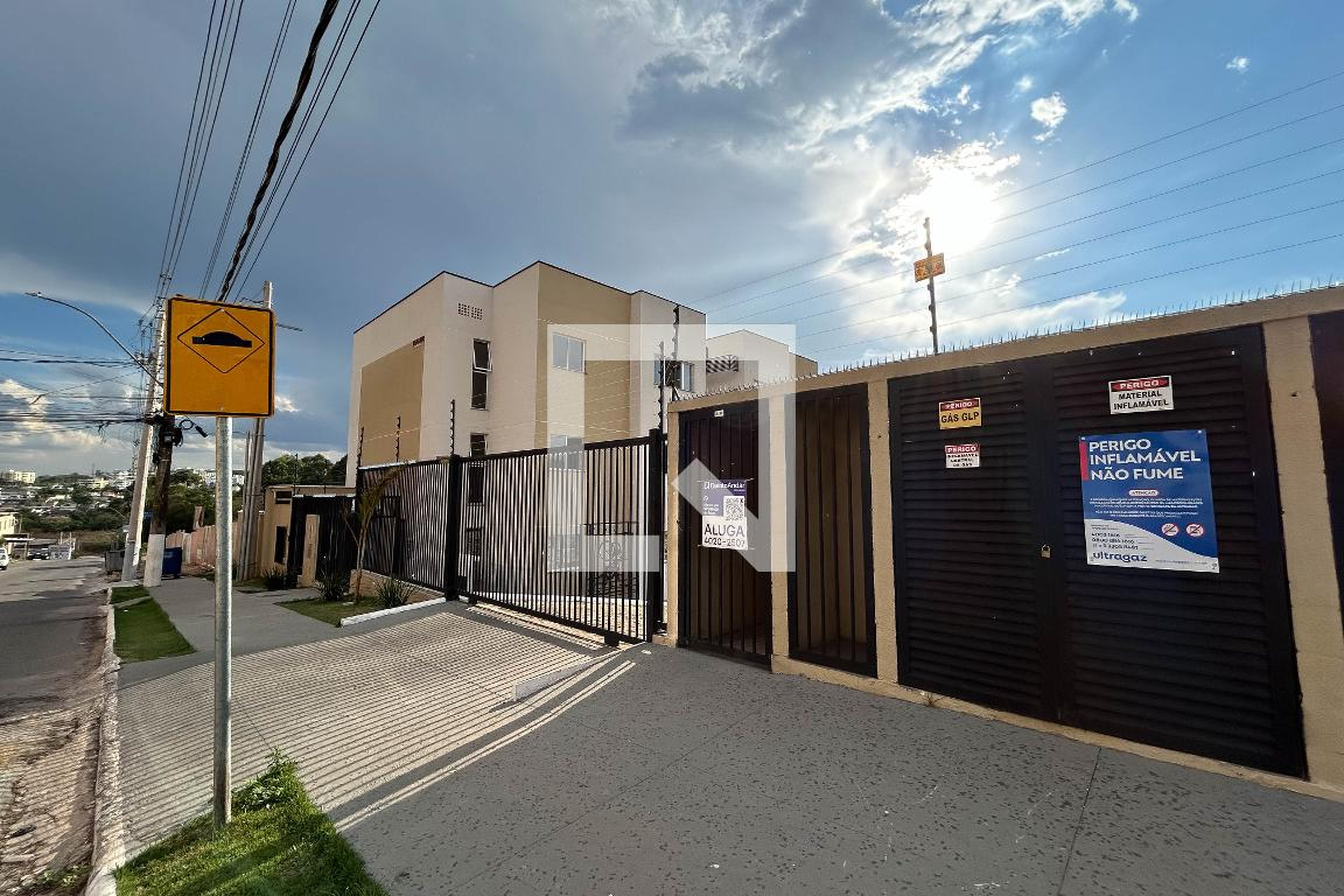 Fachada Condomínio em Q 11 LE 2, s/n