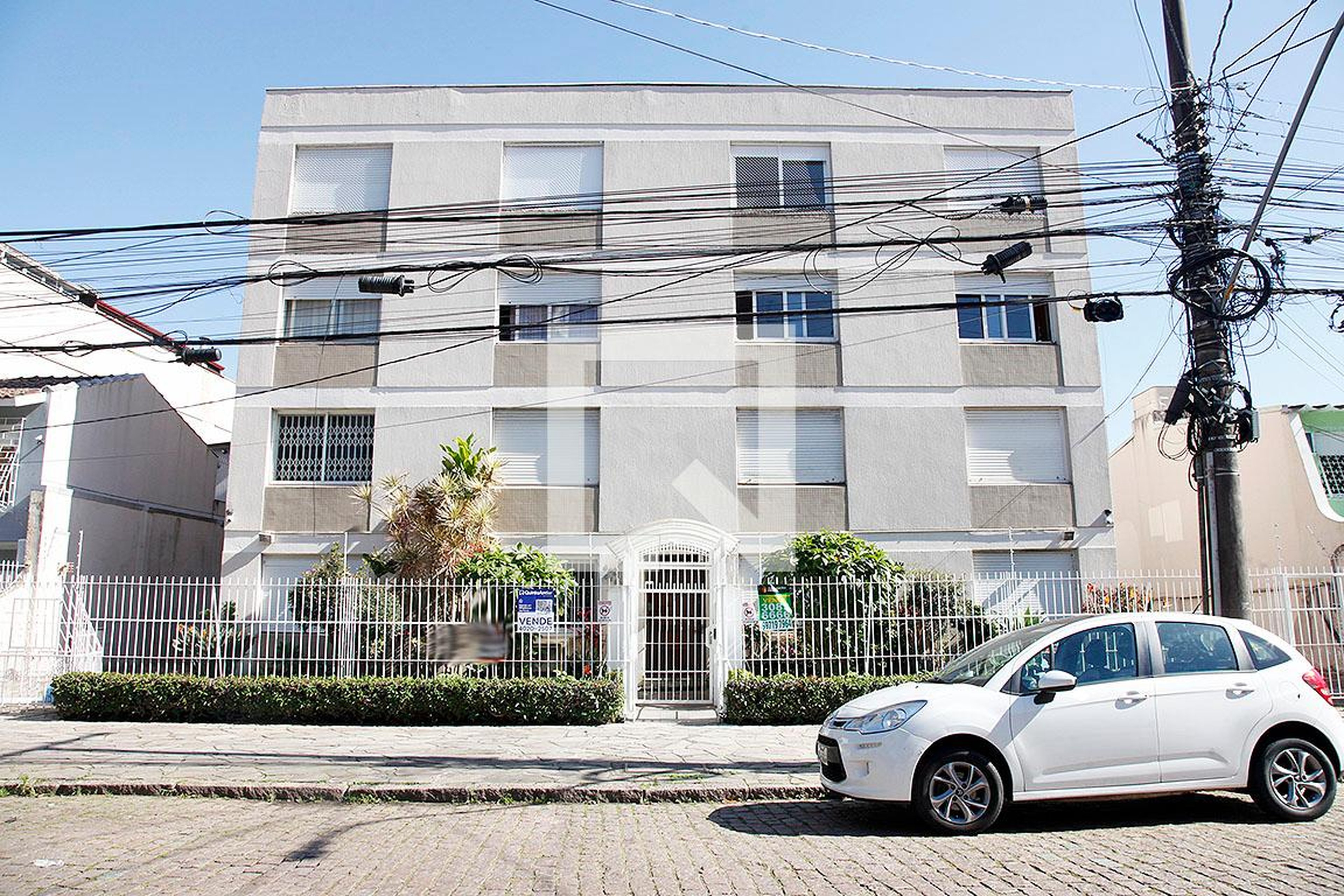 Fachada Edifício Starkos