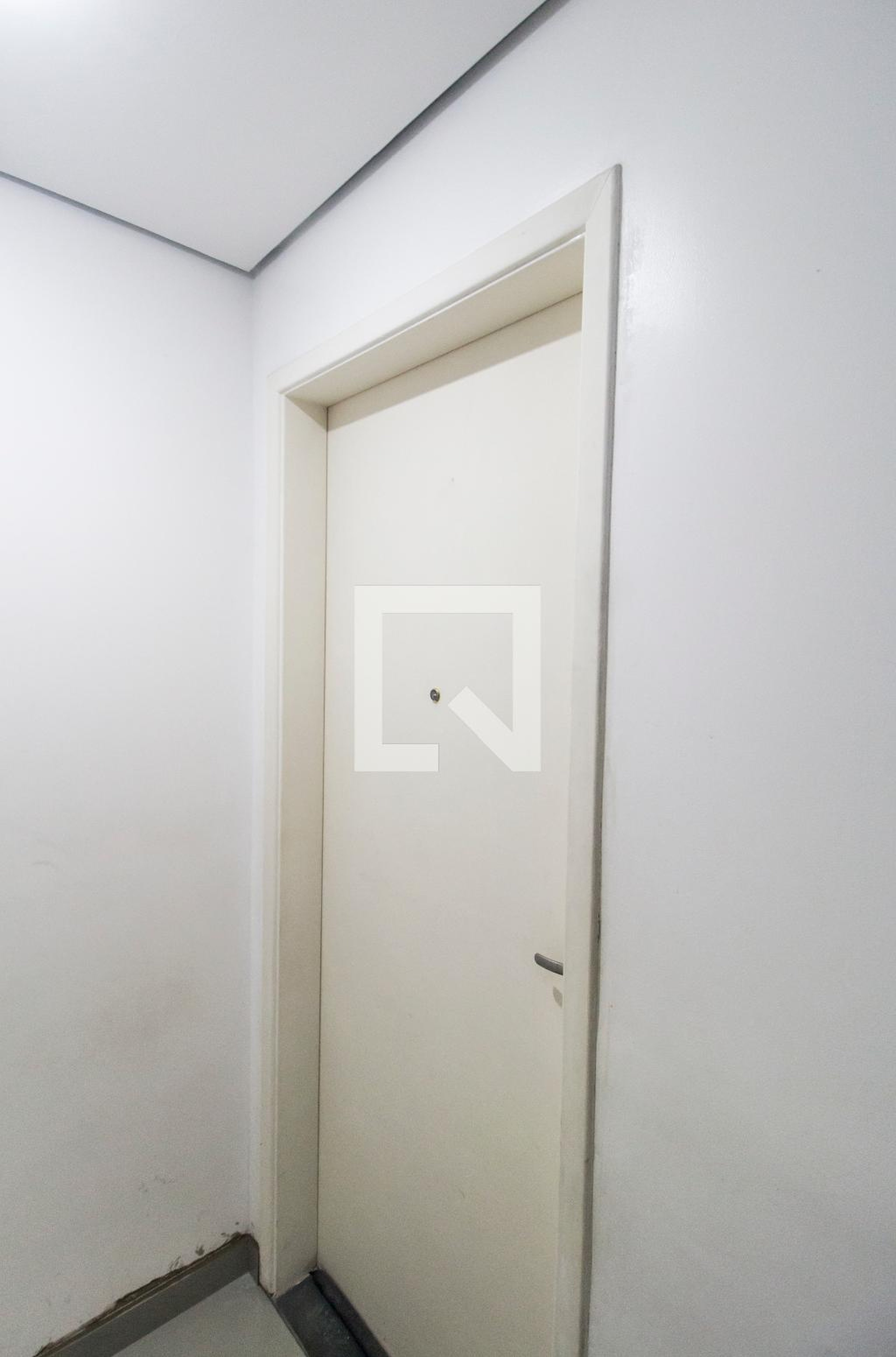 Entrada Condomínio em Estrada das Pitas, 442