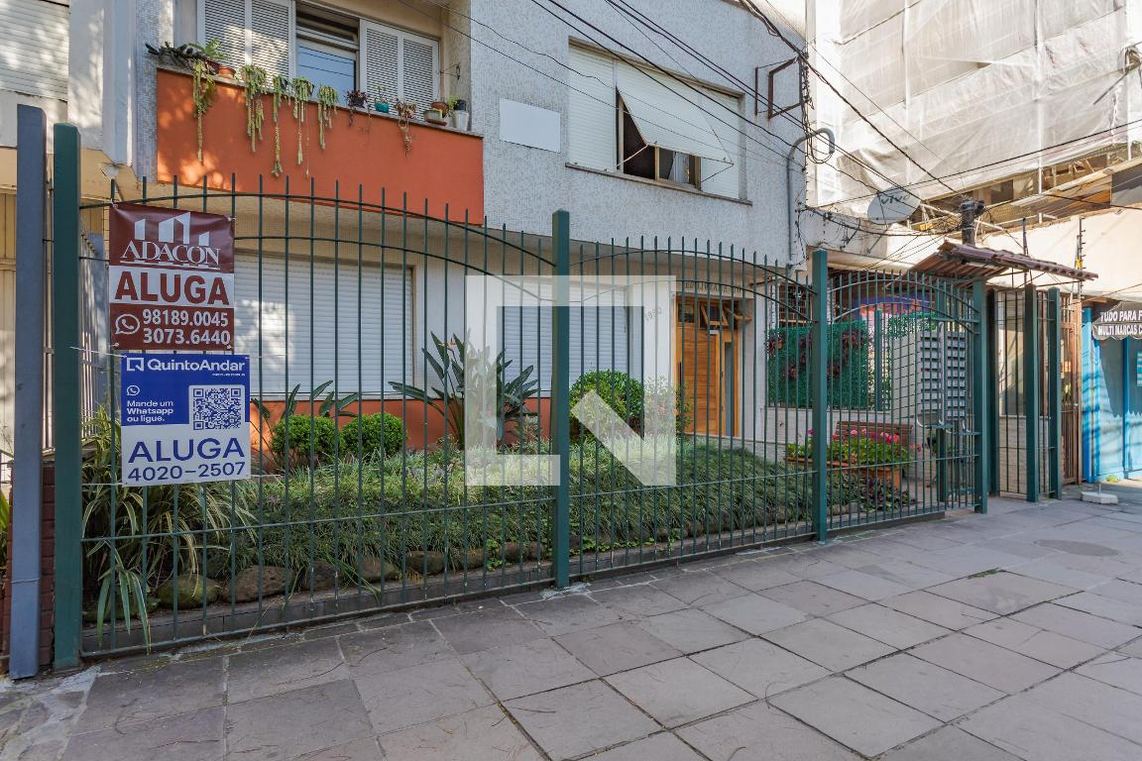 Fachada do Prédio Condomínio em Rua Ramiro Barcelos, 1920