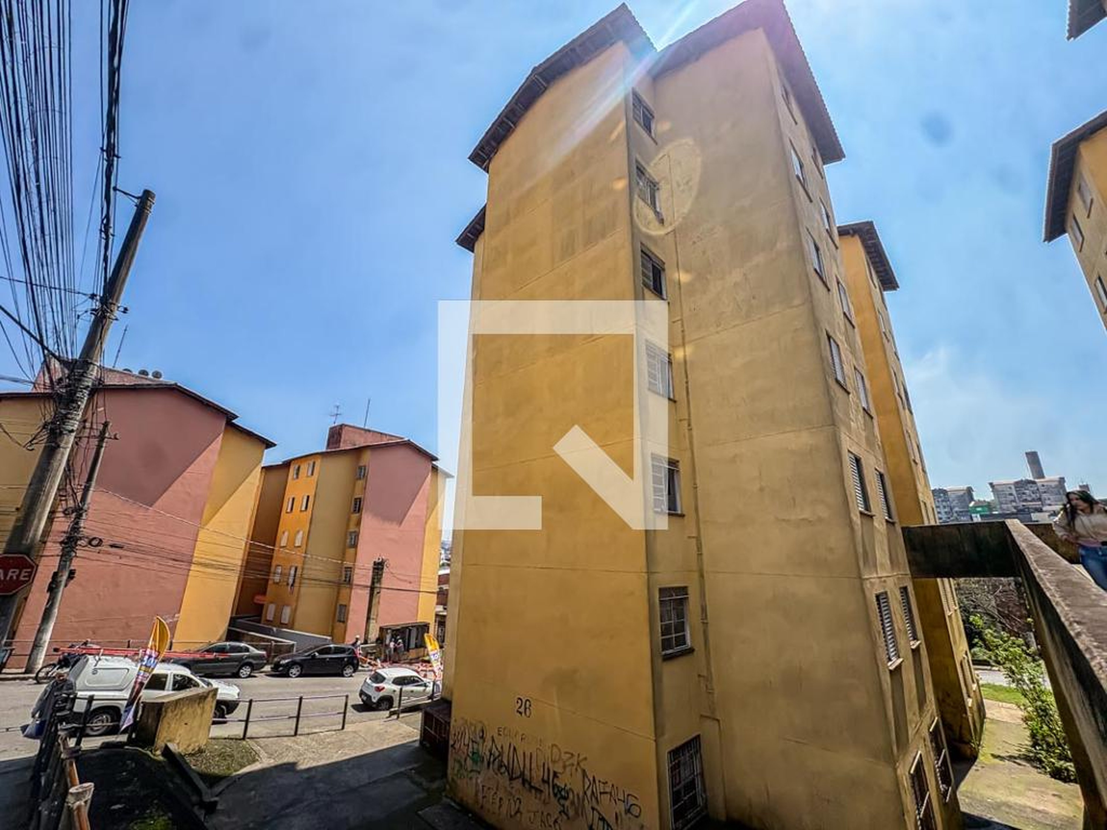 Fachada Condomínio em Rua Constelação, 25