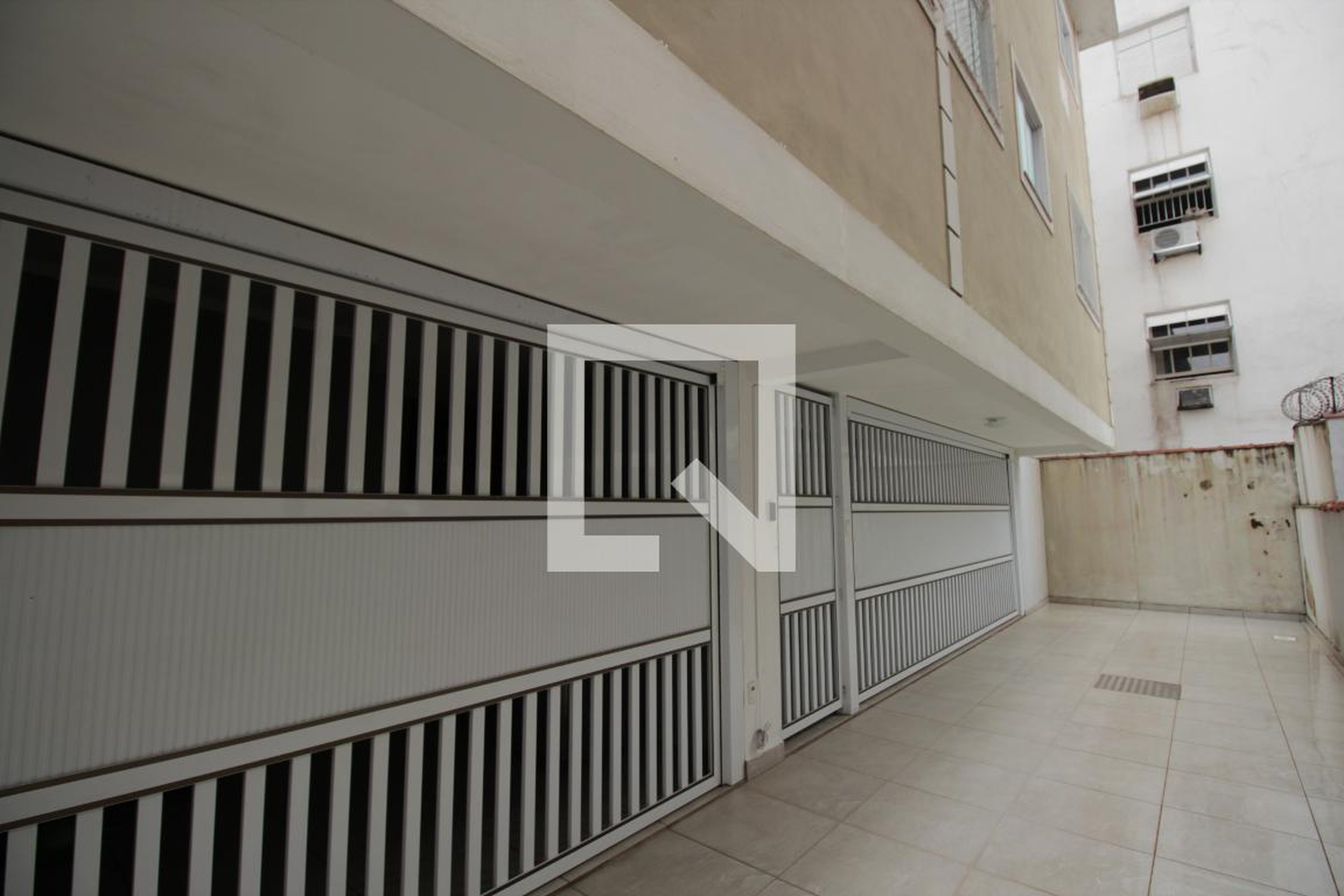 Fachada Condomínio em Rua Gonçalves Ledo, 65