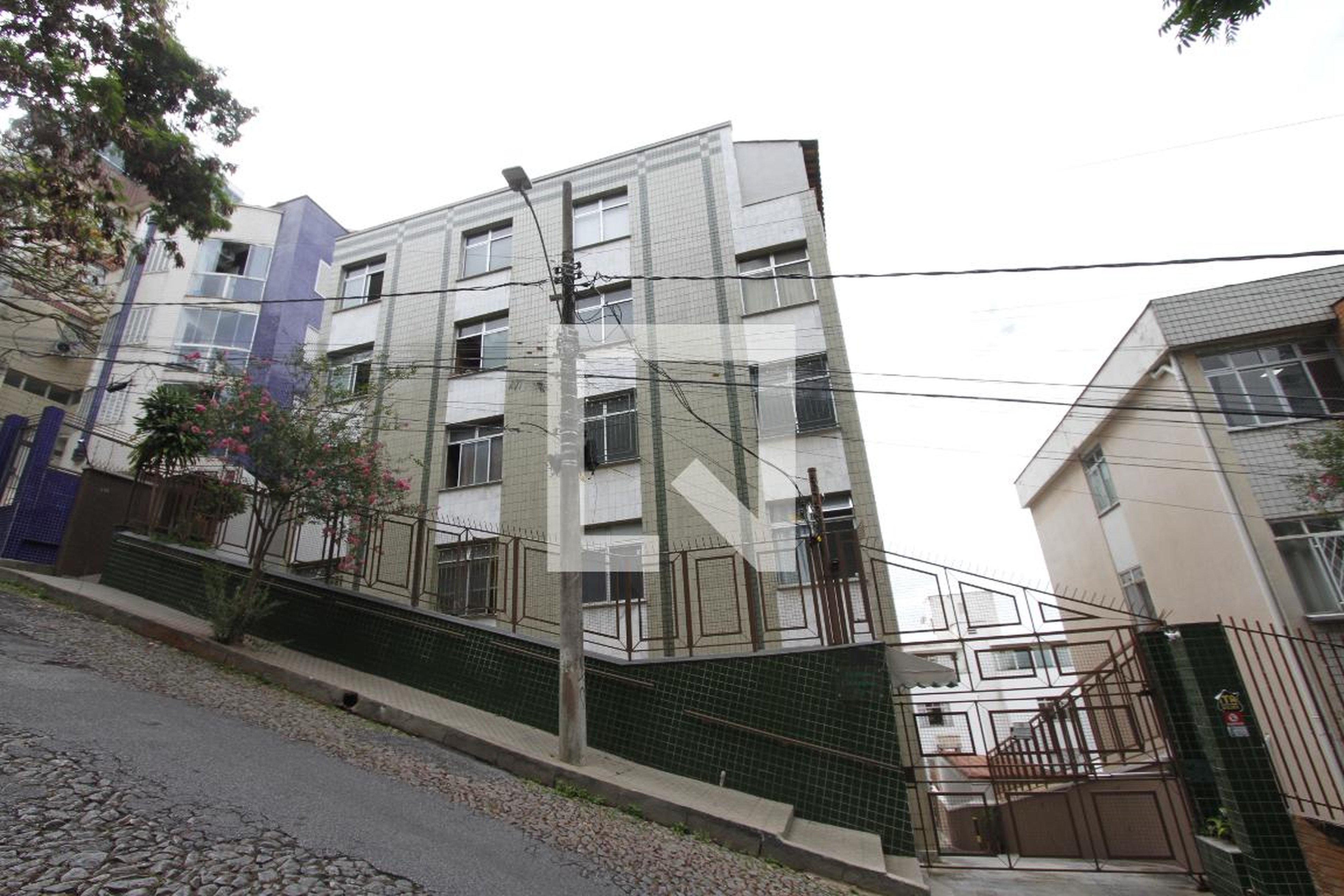 Fachada Condomínio em Rua Canaã, 108