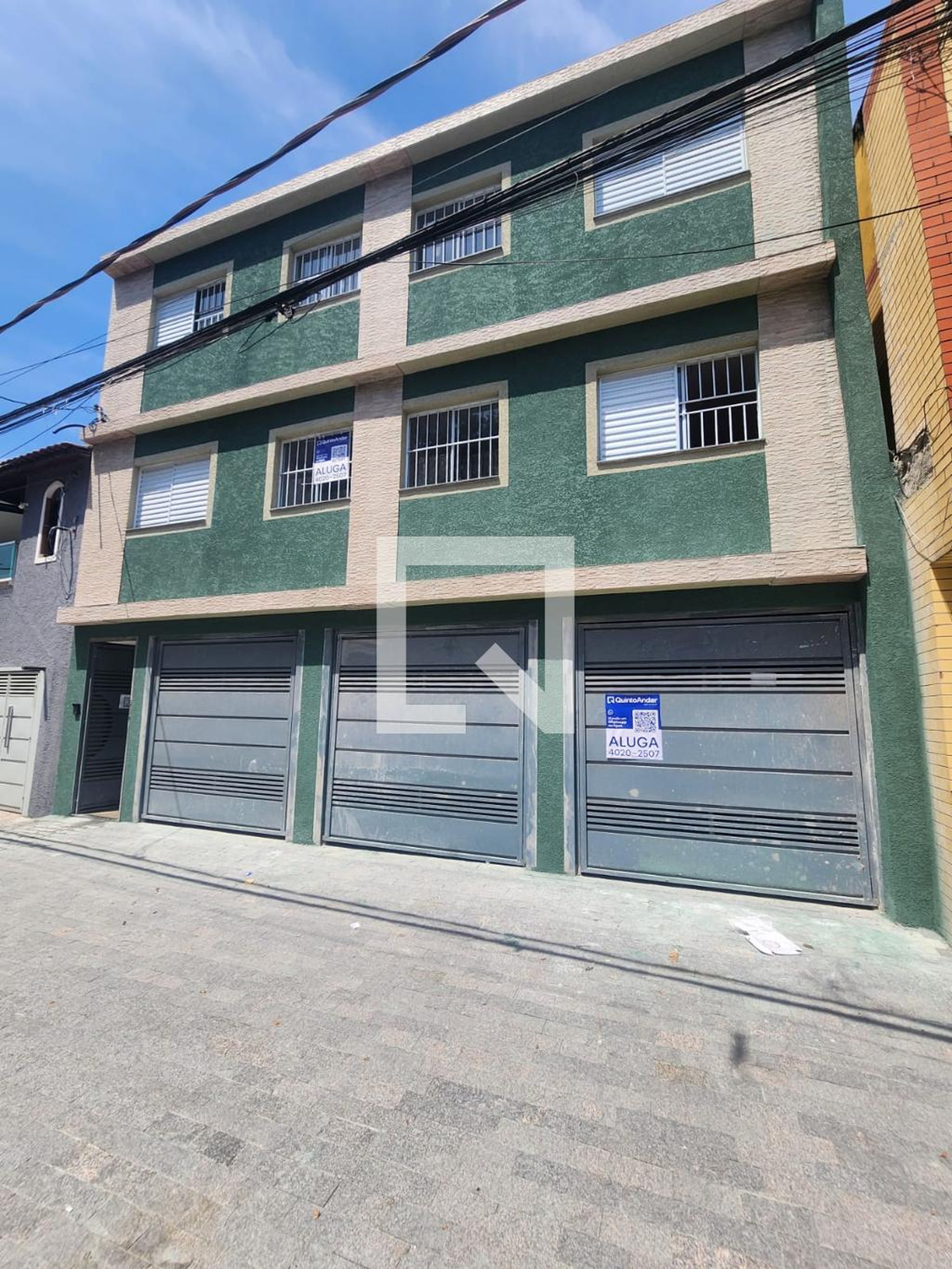 Fachada Condomínio em Rua João Vieira da Silva, 26