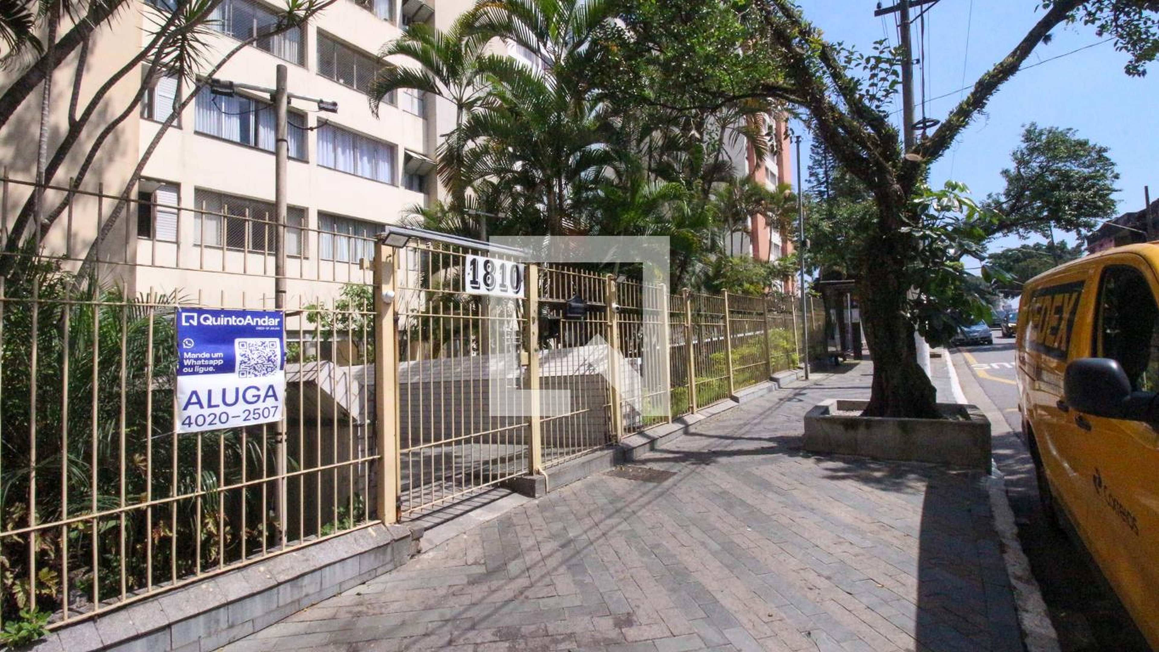 Fachada Edifício Alex