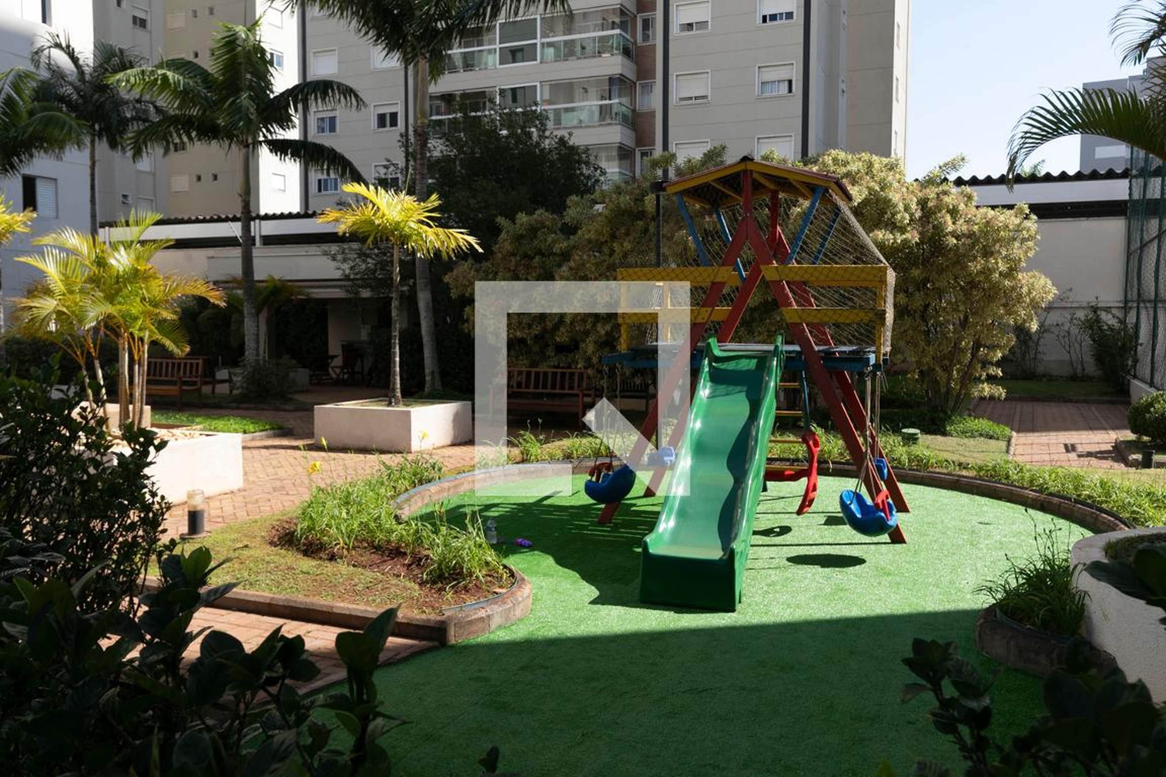 PLAYGROUND - Fascina
