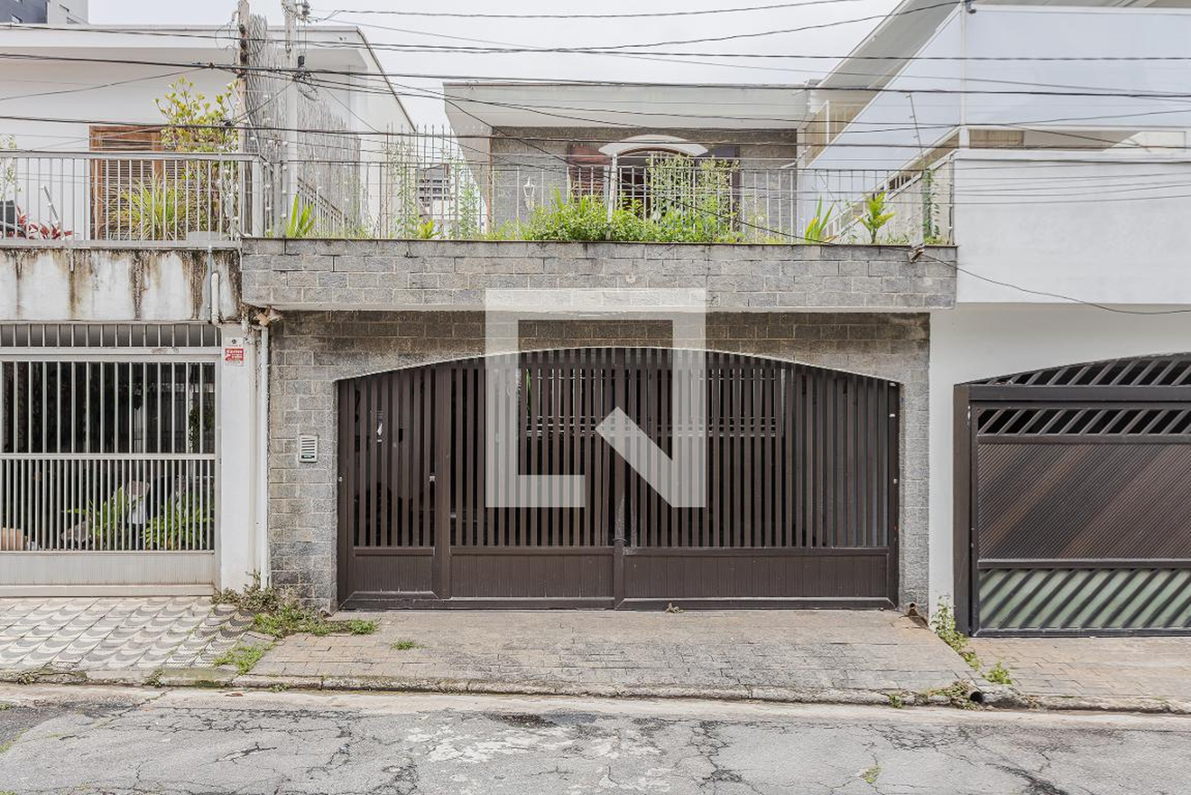 Fachada Condomínio em Rua Jayme Ferreira da Silva Júnior, 59
