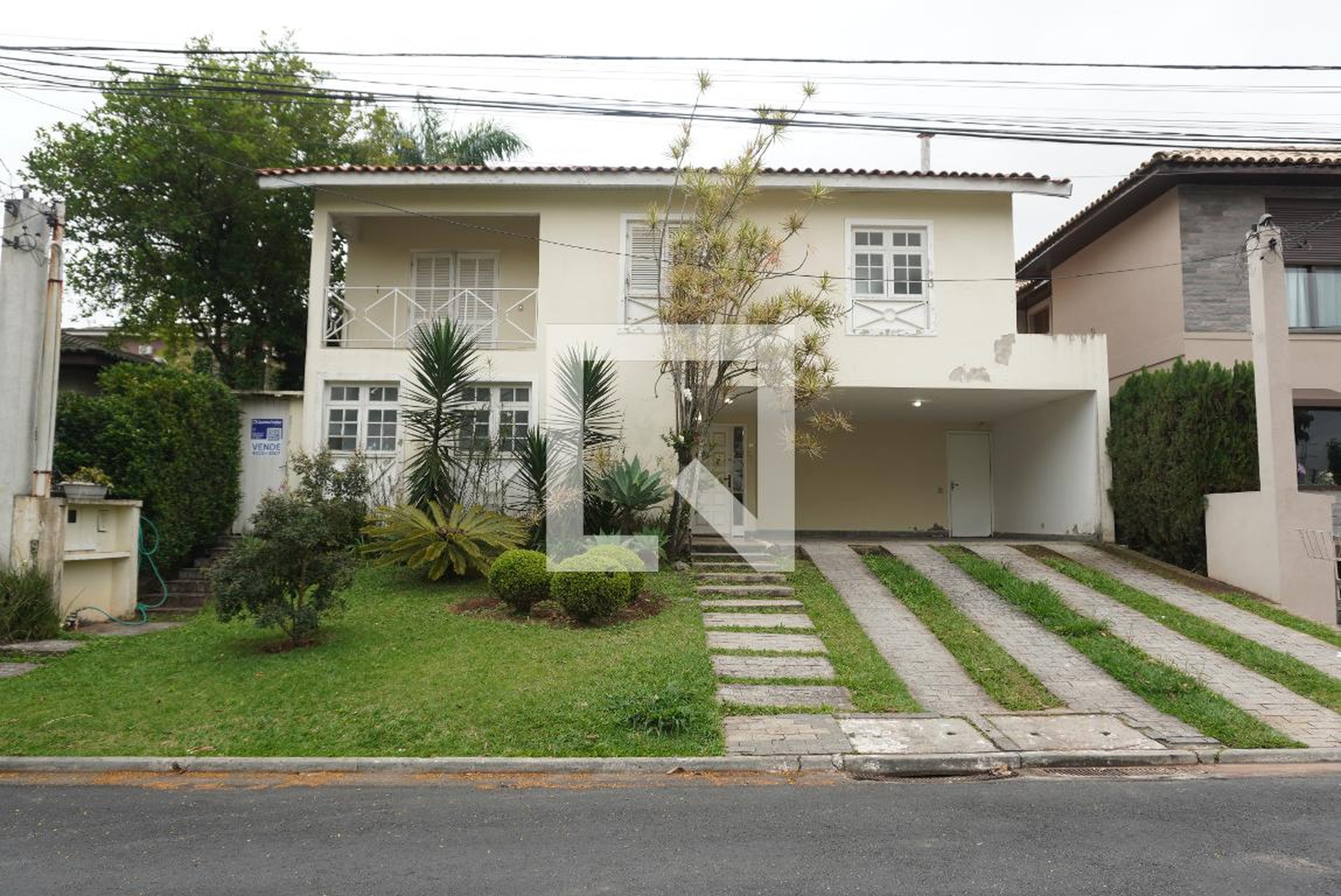 Fachada Condomínio em Alameda das Prímulas, 70