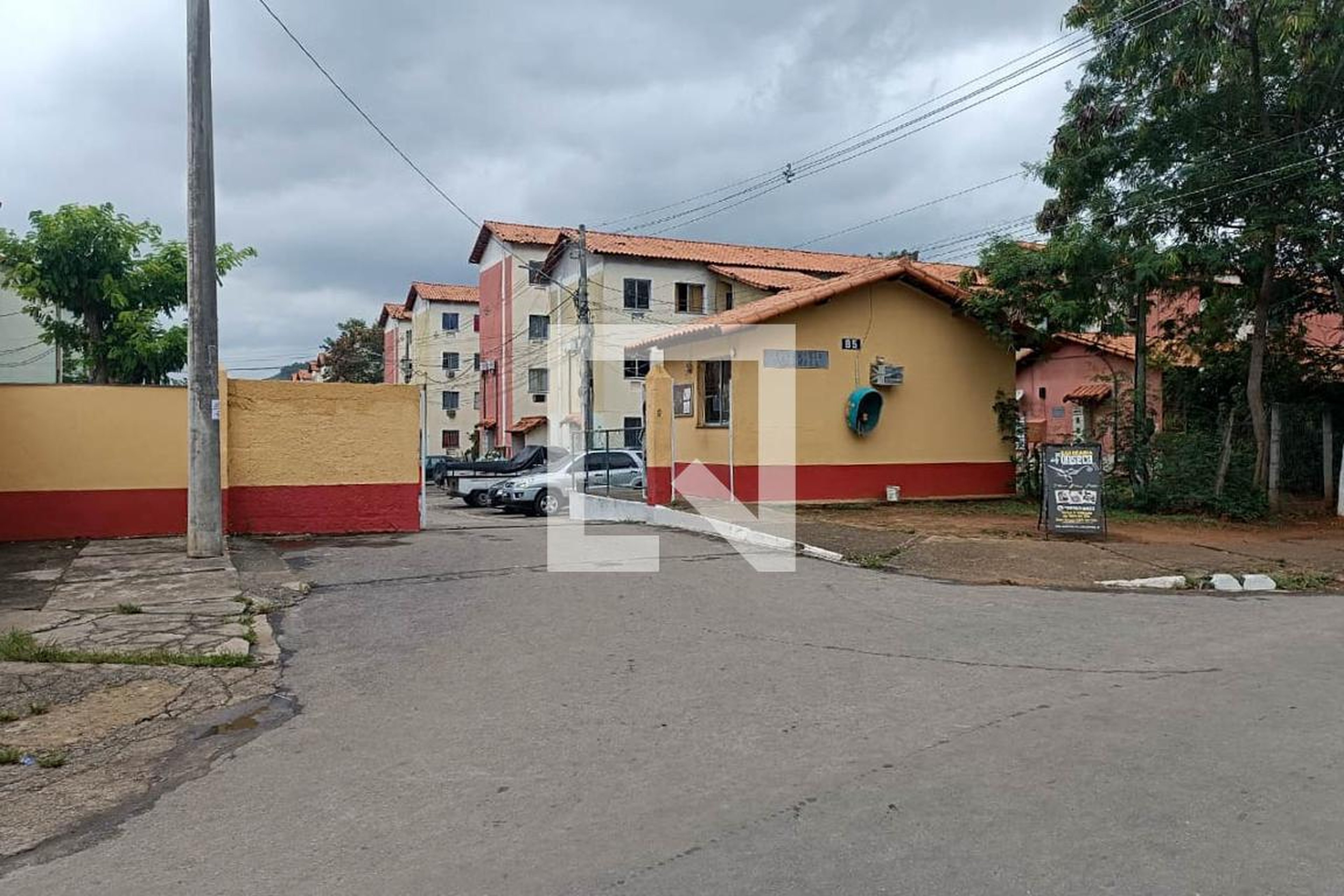 Fachada do condomínio Condomínio Zaragosa