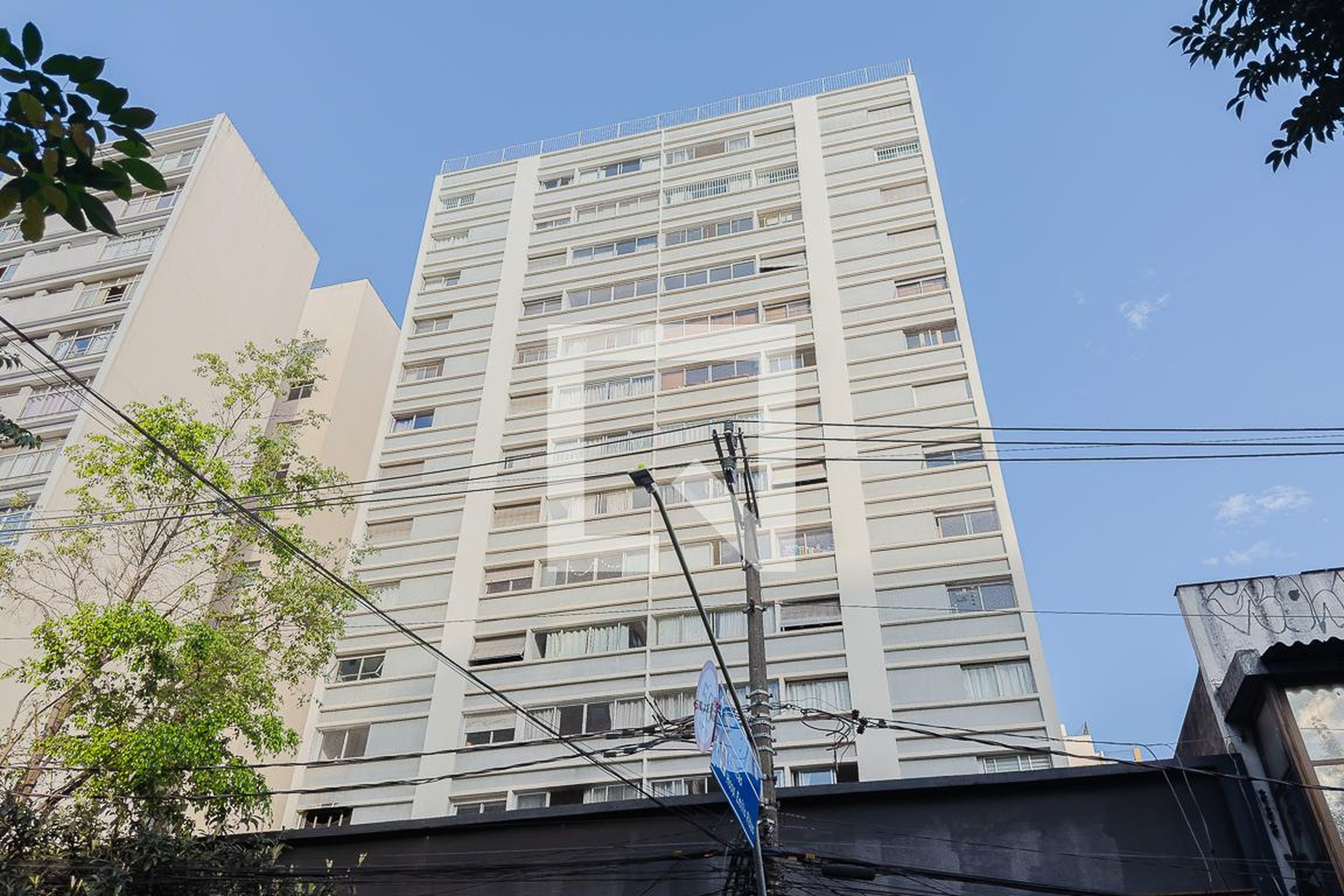 Fachada Edifício Roselys