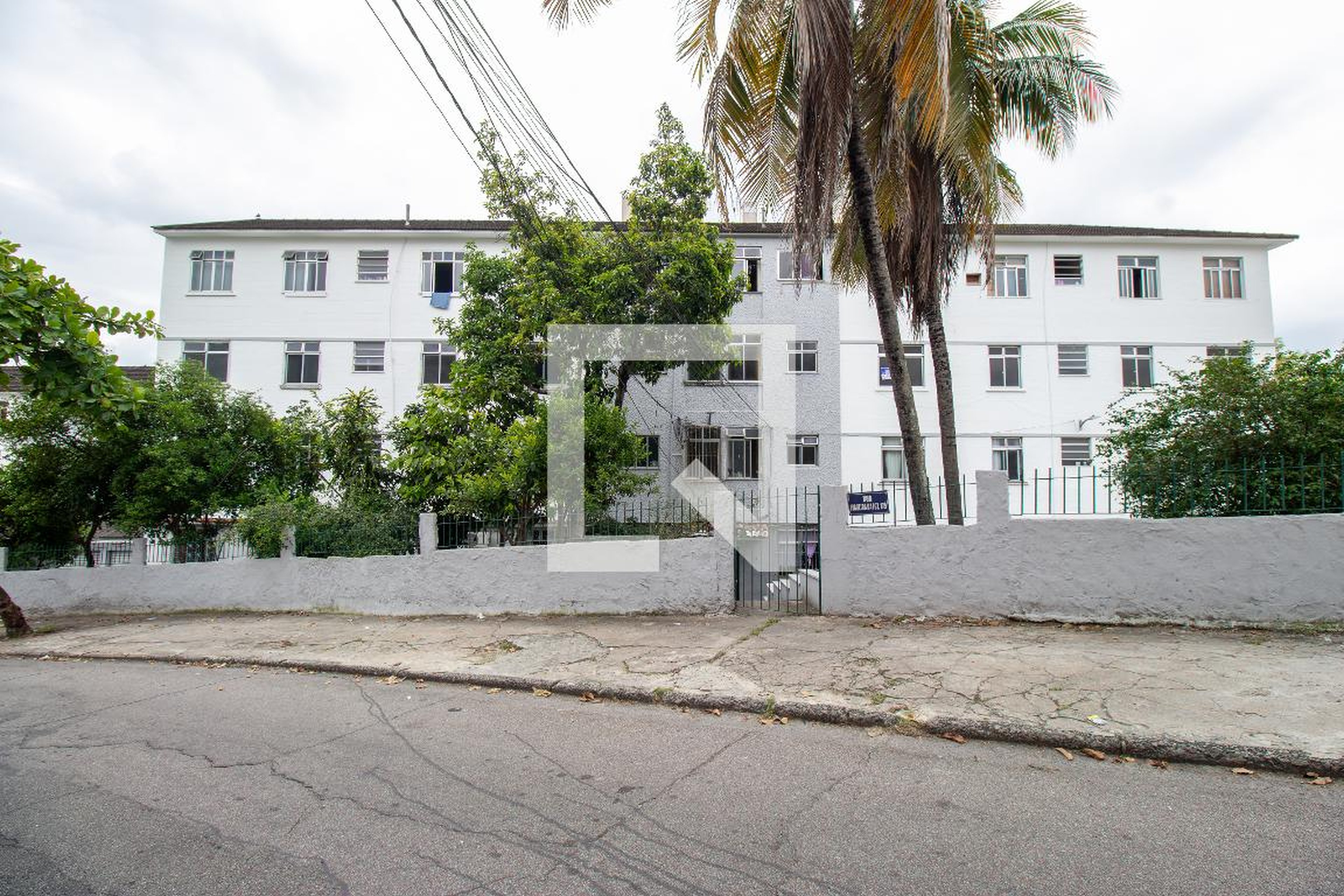 Fachada Condomínio em Rua Figueira da Foz, 214