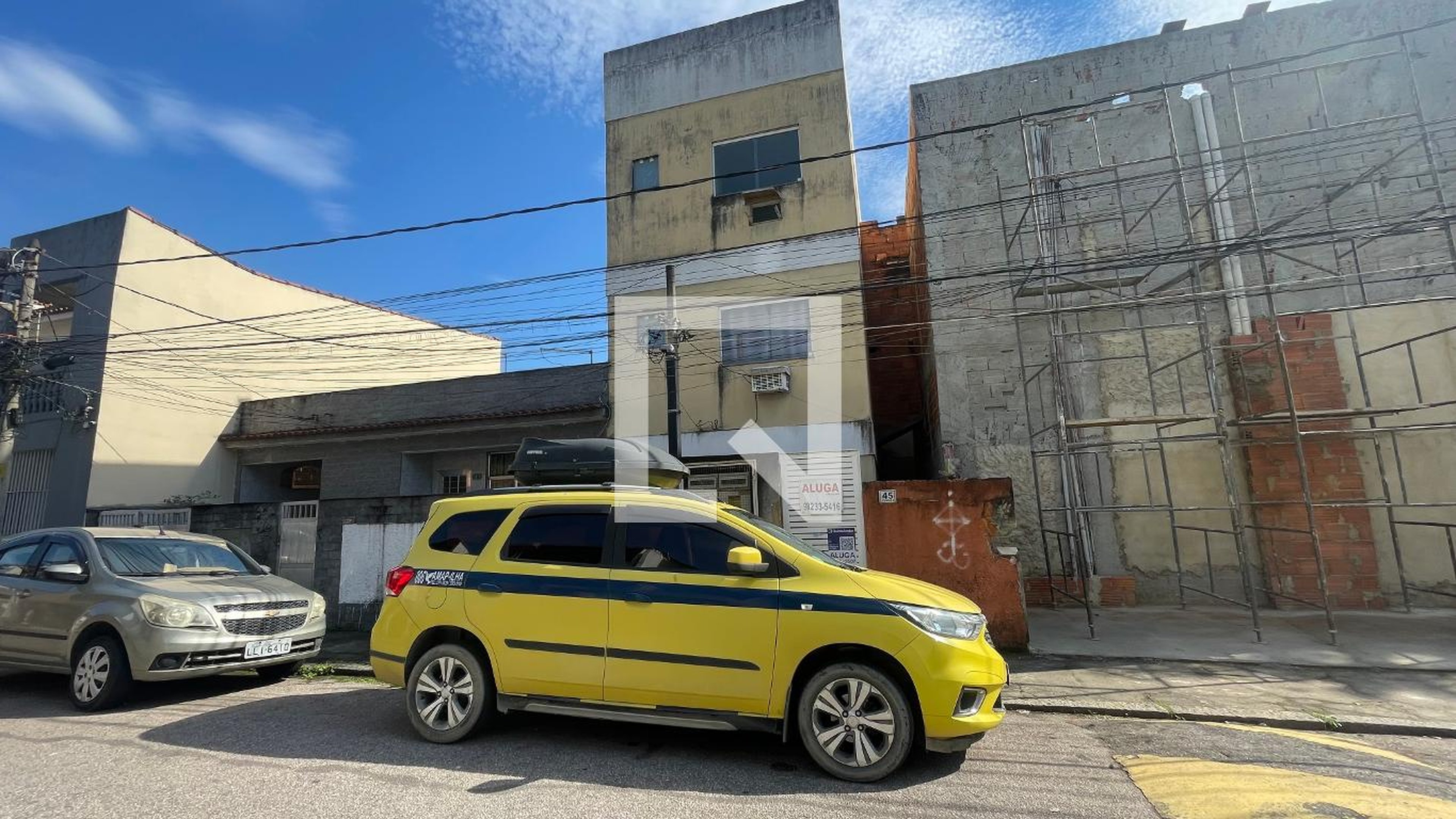 Fachada Condomínio em Rua Eduardo Nadruz, 45