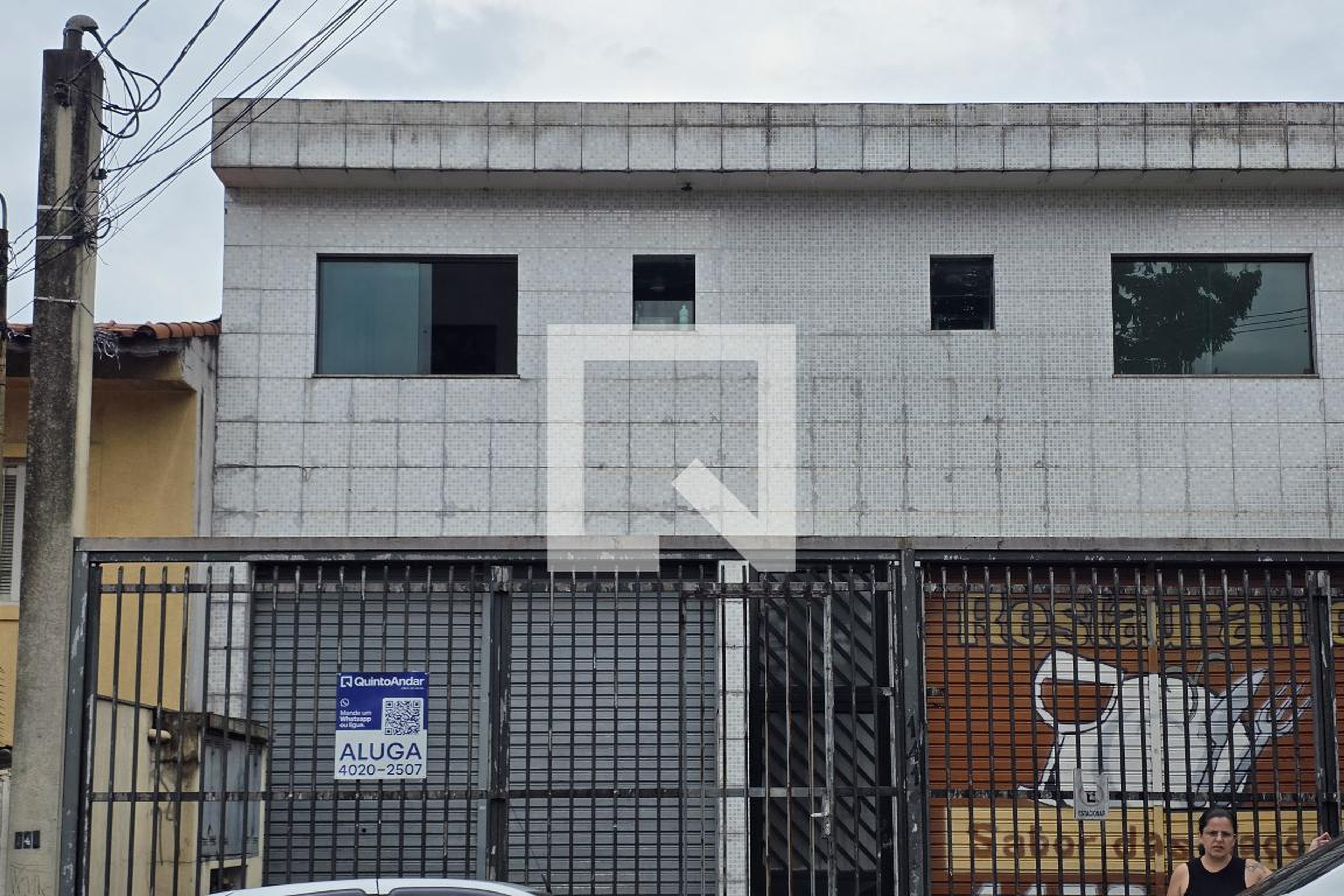 Fachada Condomínio em Rua Iugoslávia, 141