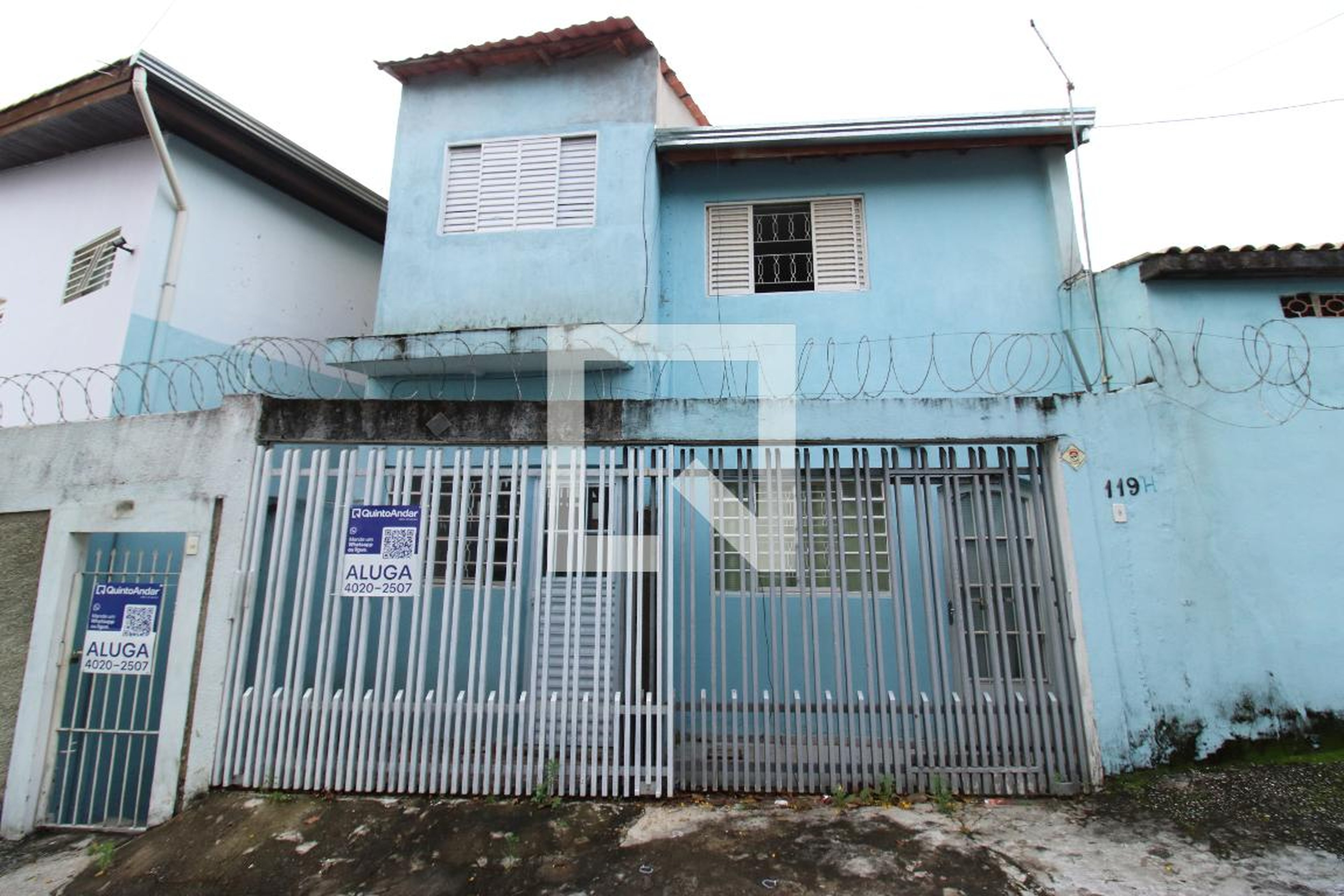 Fachada Condomínio em Rua Caetano Bernardi, 119