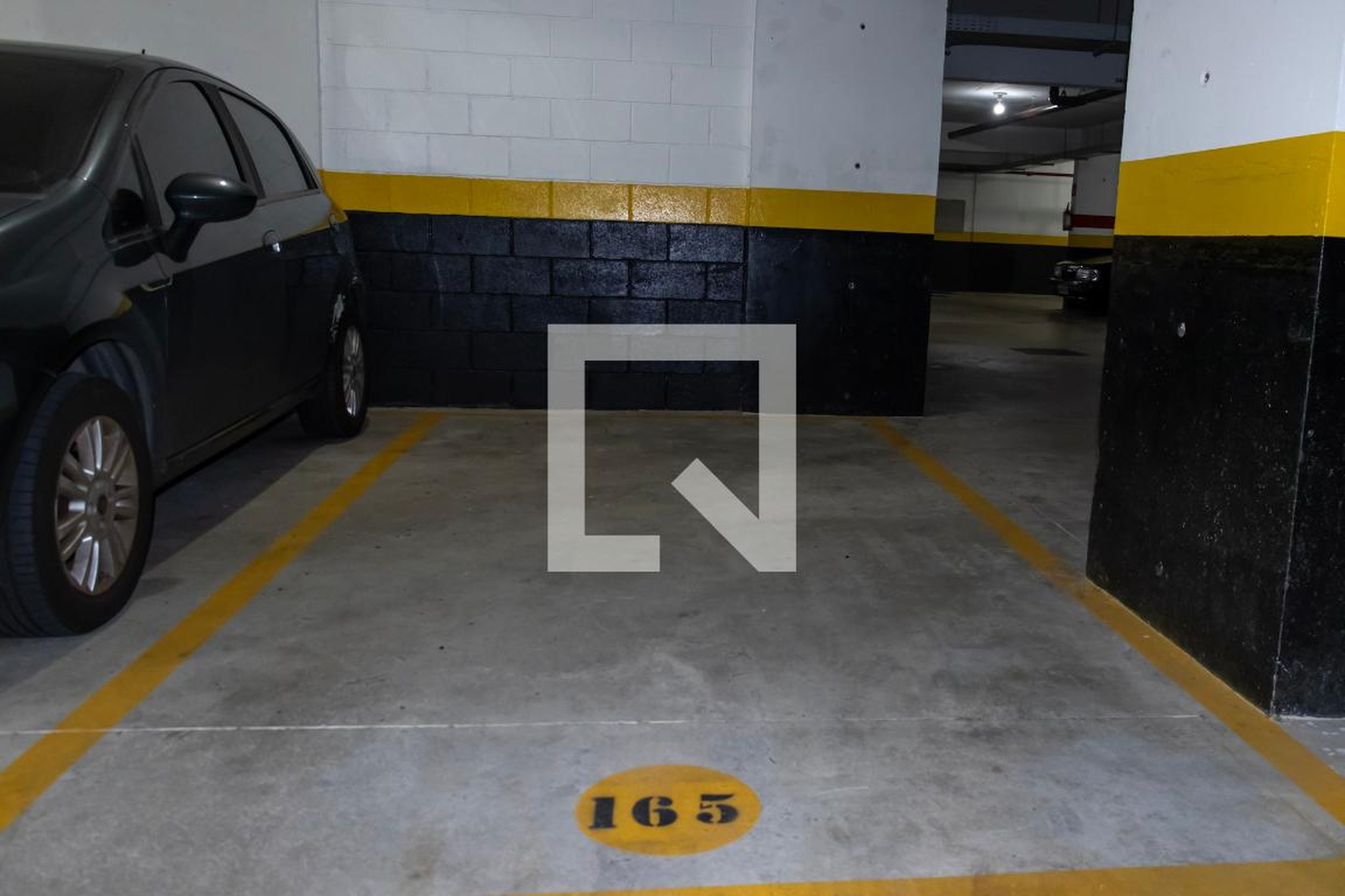 Estacionamento - 