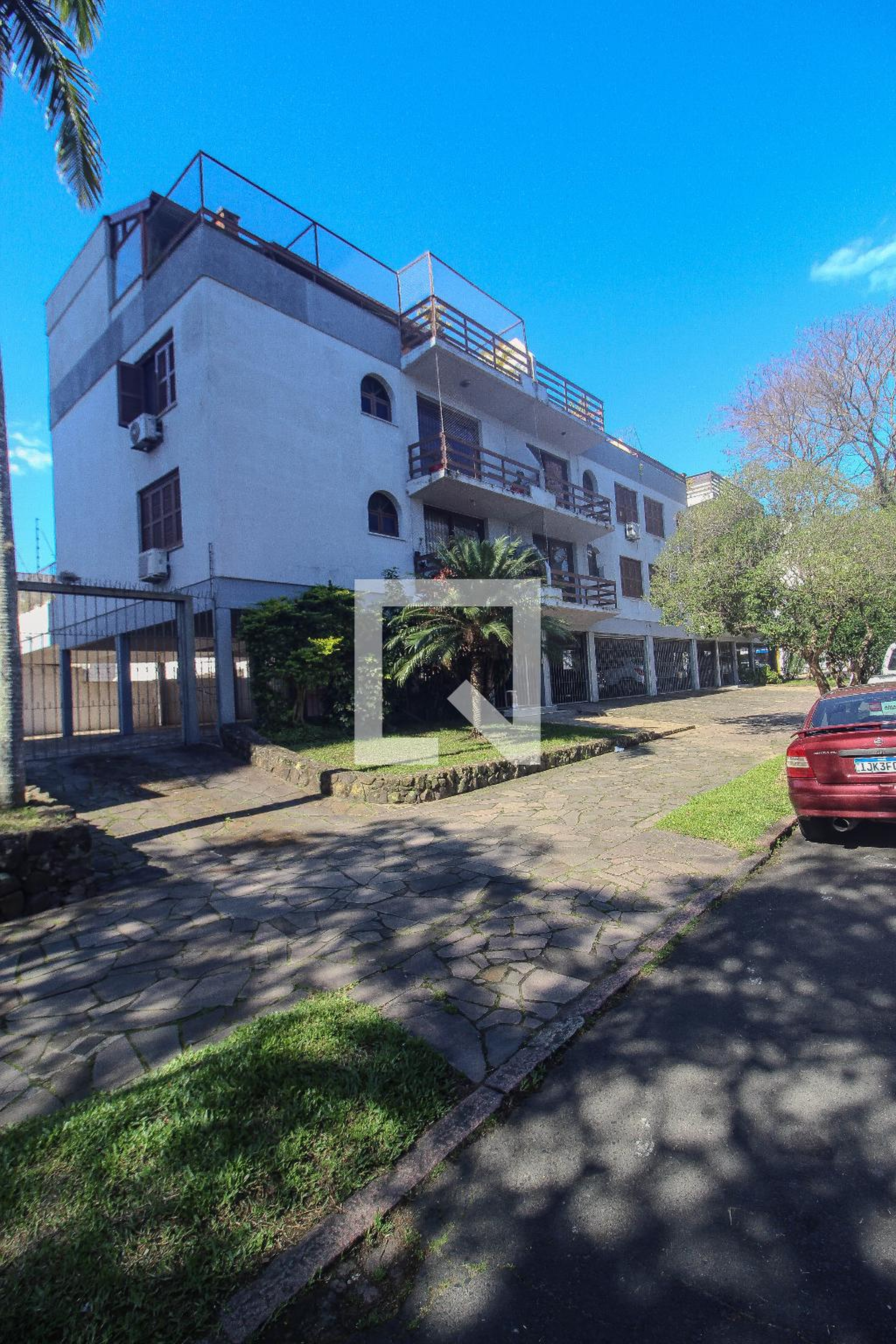 Fachada Condomínio em Rua Valparaíso, 658
