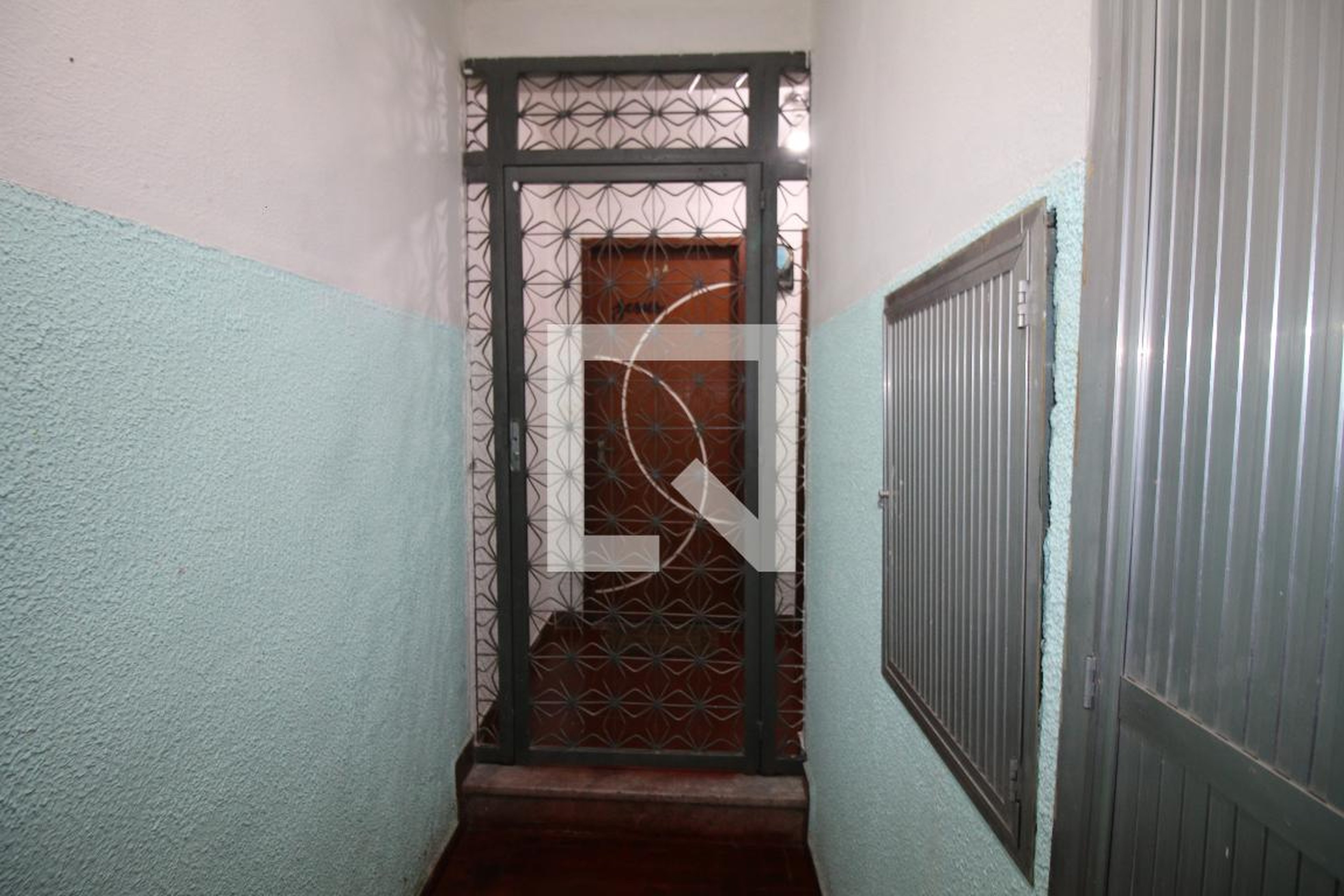 Área externa Condomínio em Rua Jorge Martins, 409