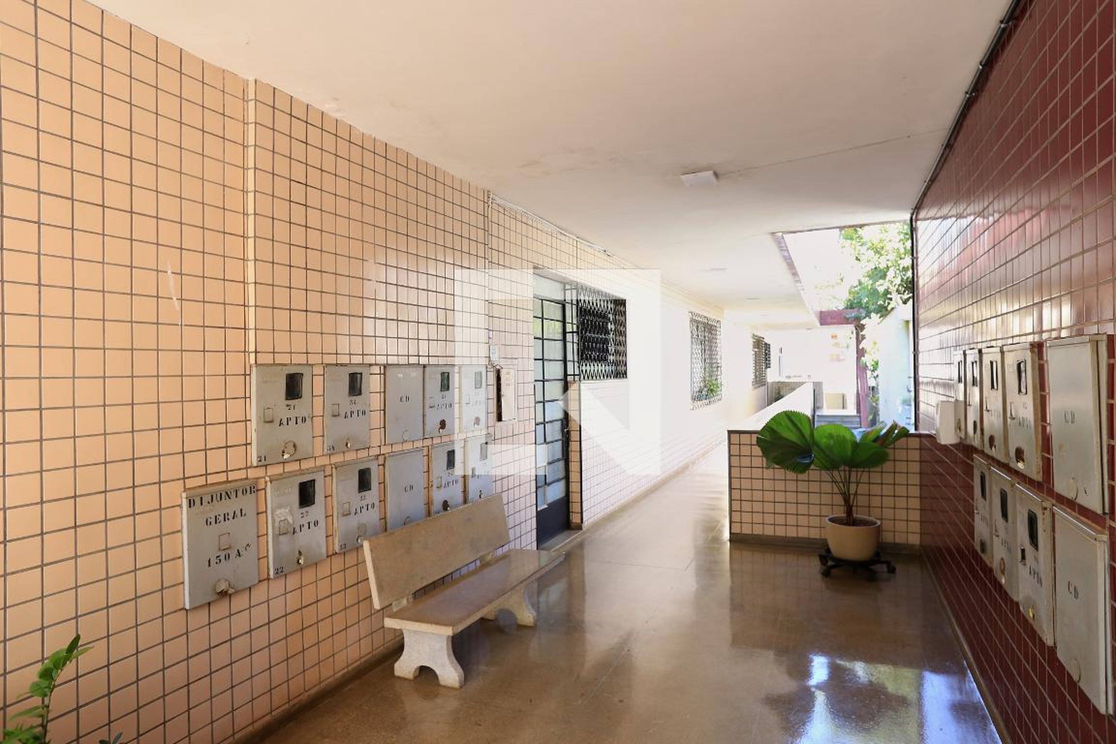 Hall - Edifício Paulinho