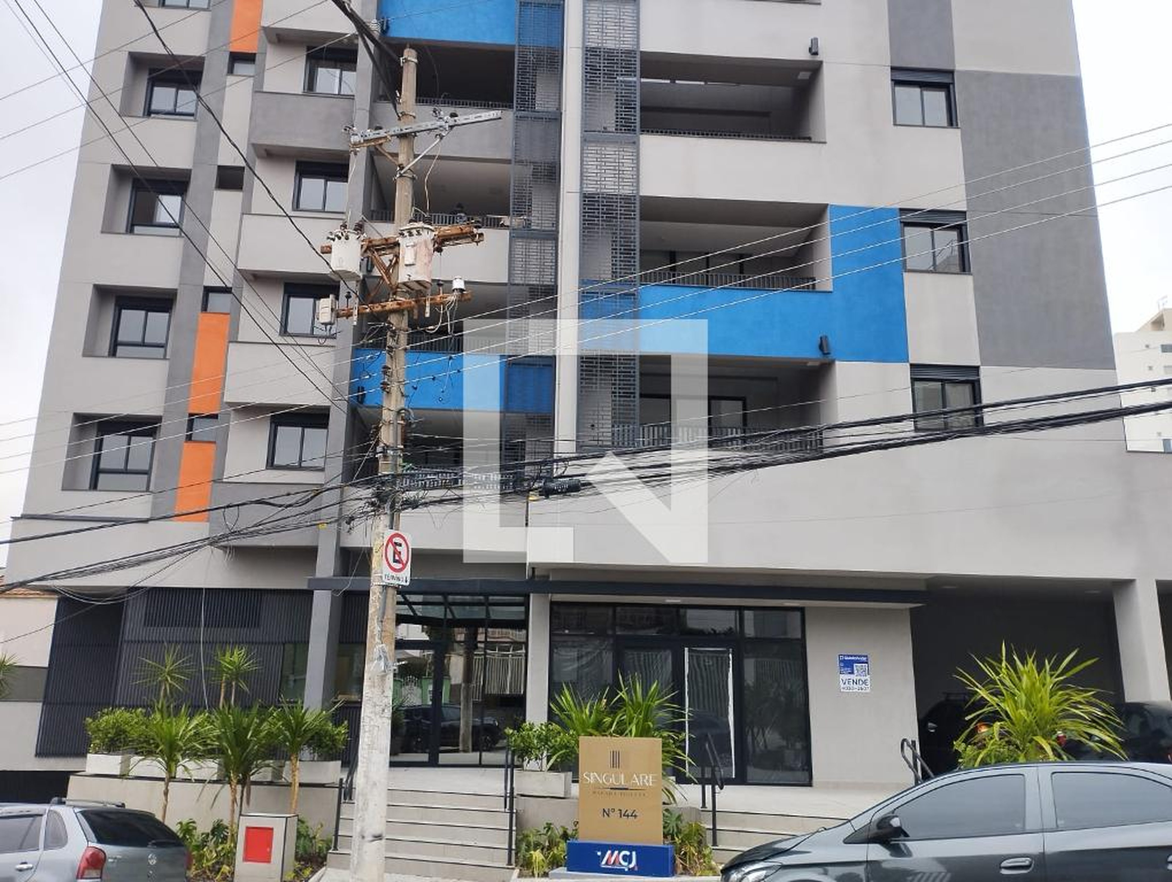 Fachada Condomínio em Rua Paulo Maldi, 144