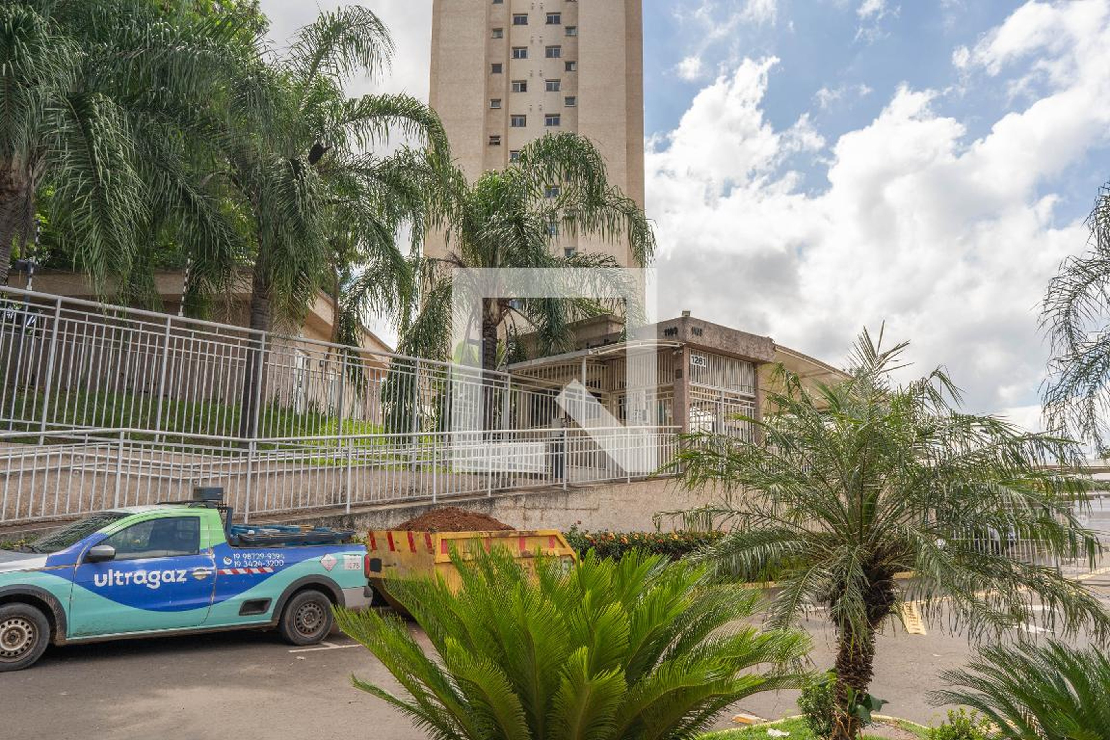 Fachada Condomínio Torres do Jardim I