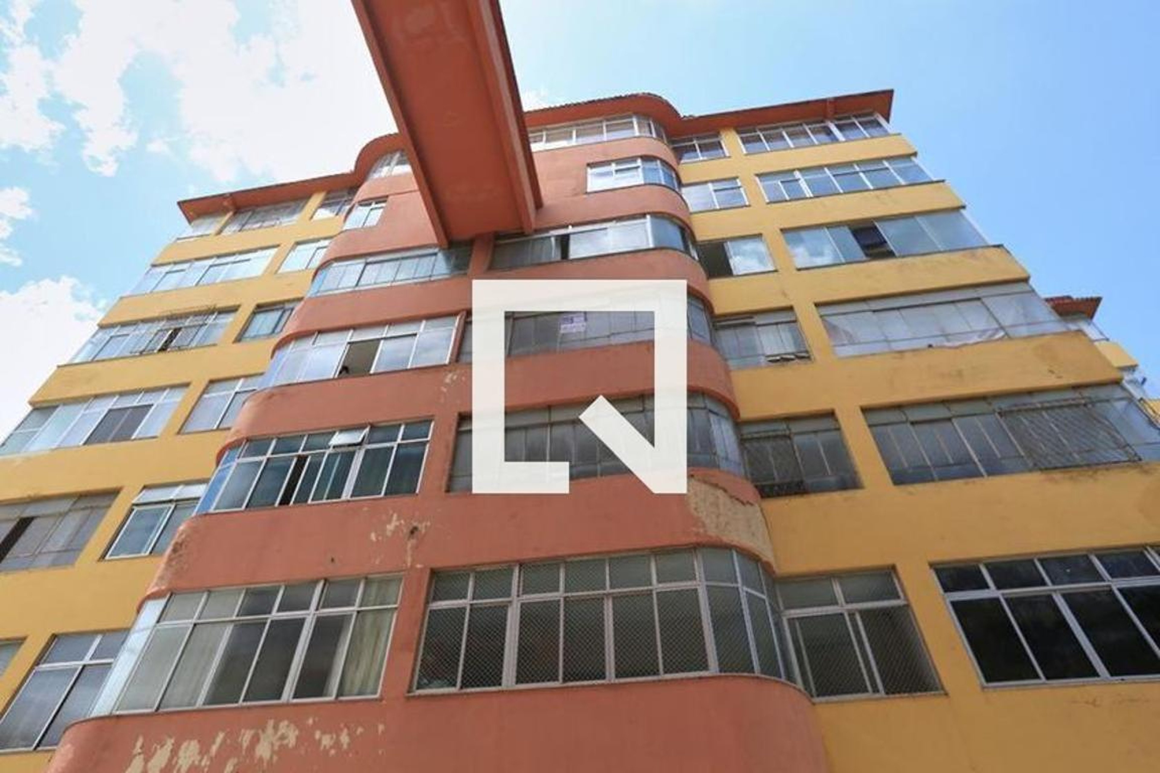 Fachada Condomínio em Avenida José Bonifácio, 9