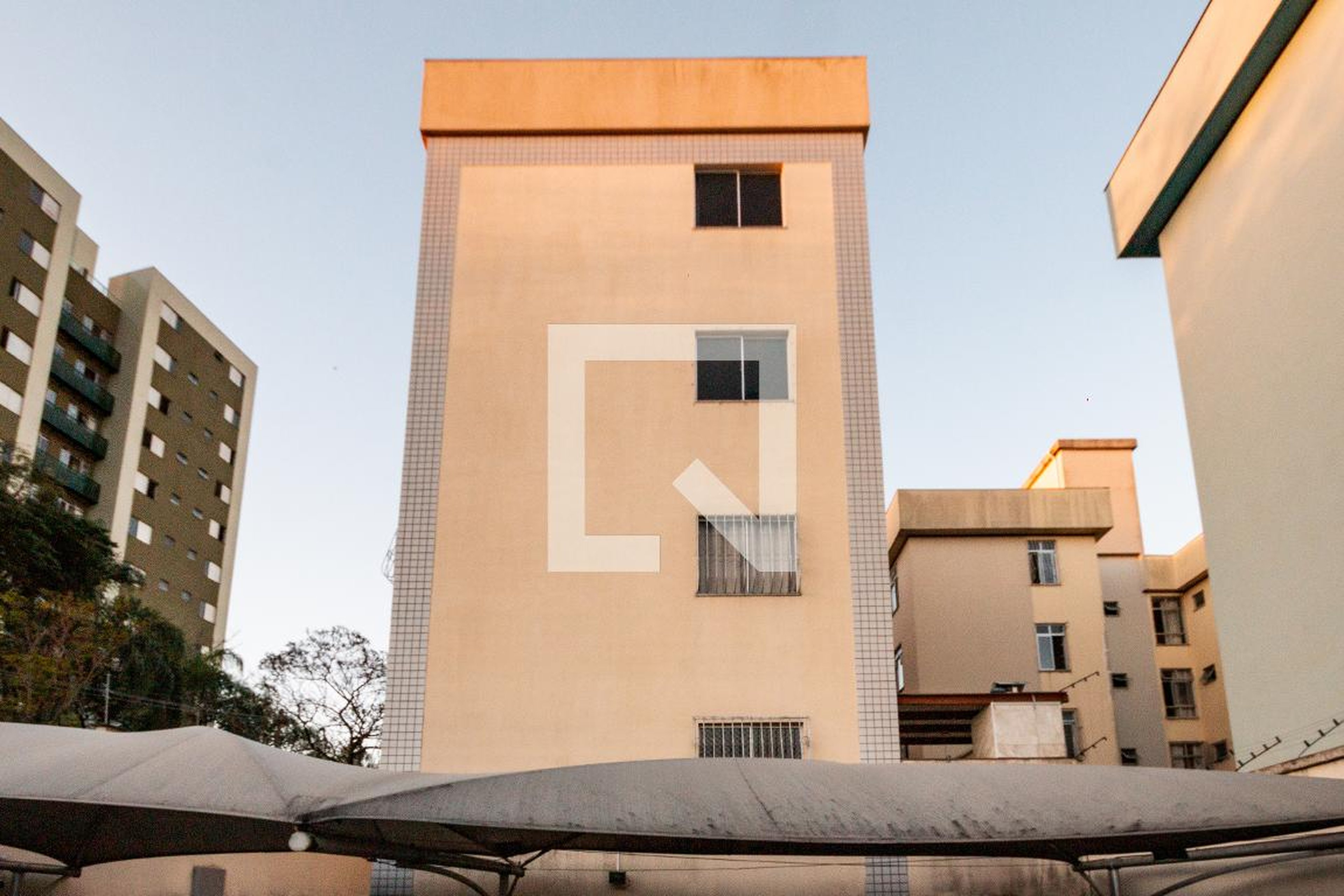 Fachada do Prédio Condomínio em Rua Ecologia, 27