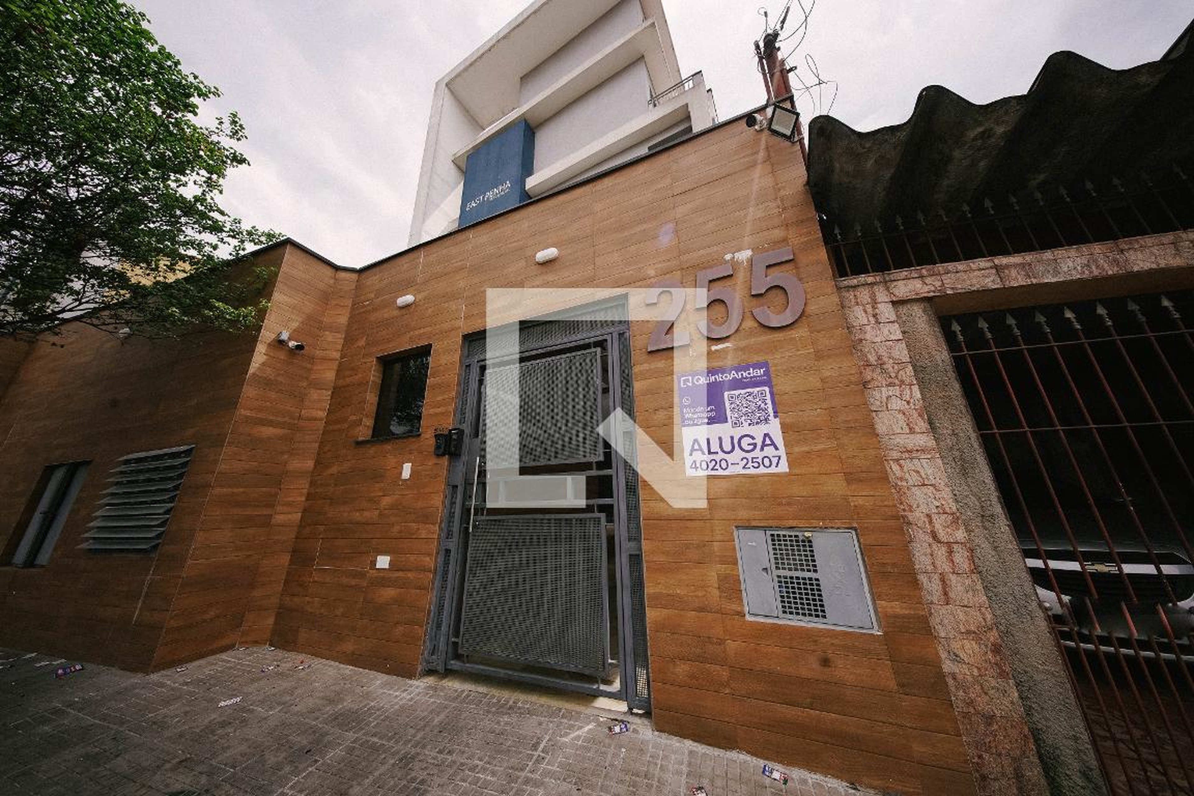 Fachada Condomínio East Penha