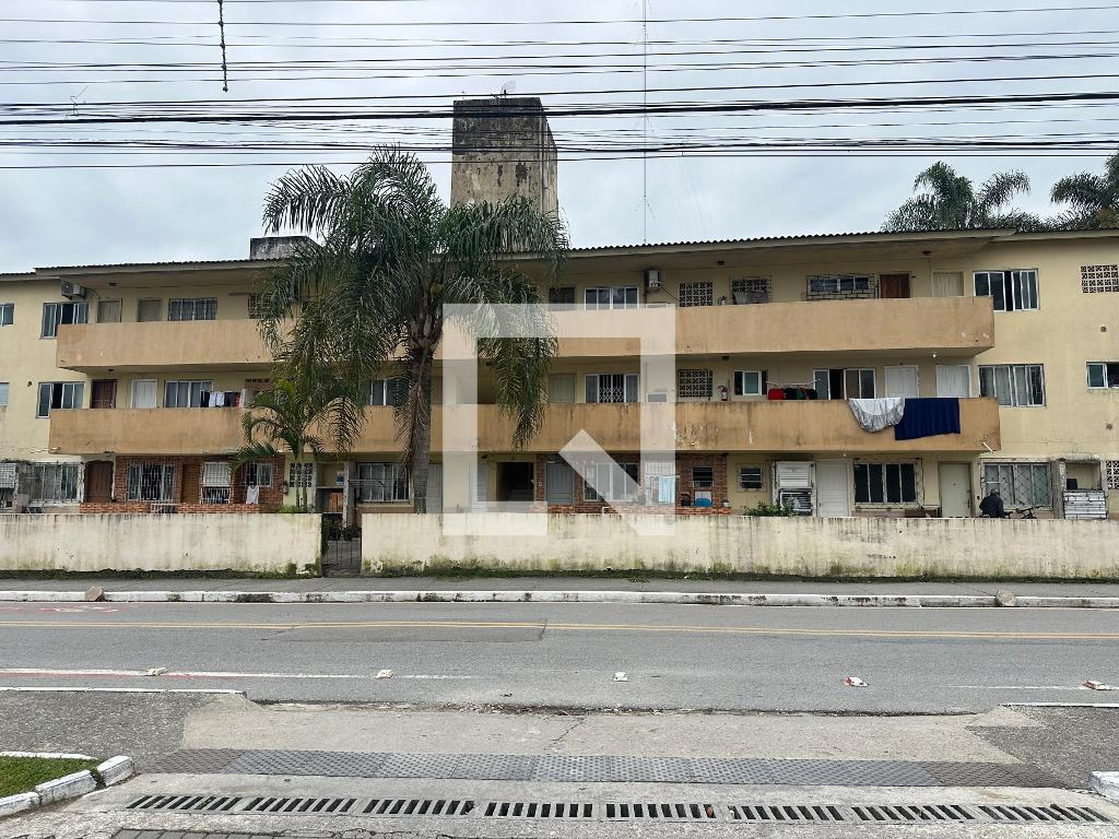Condomínio - Conjunto Habitacional Via Expressa