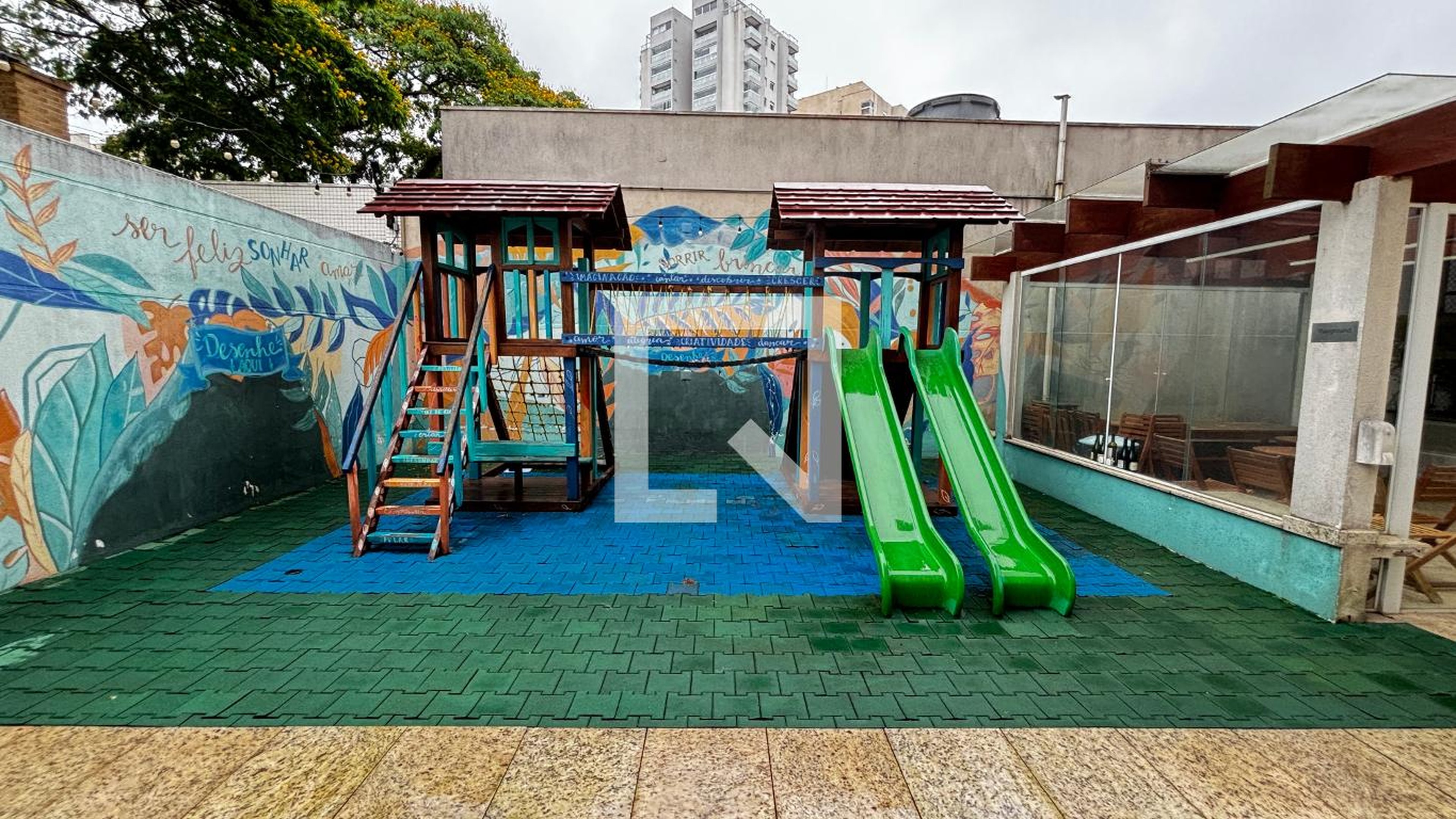 Playground - Jardim Monet