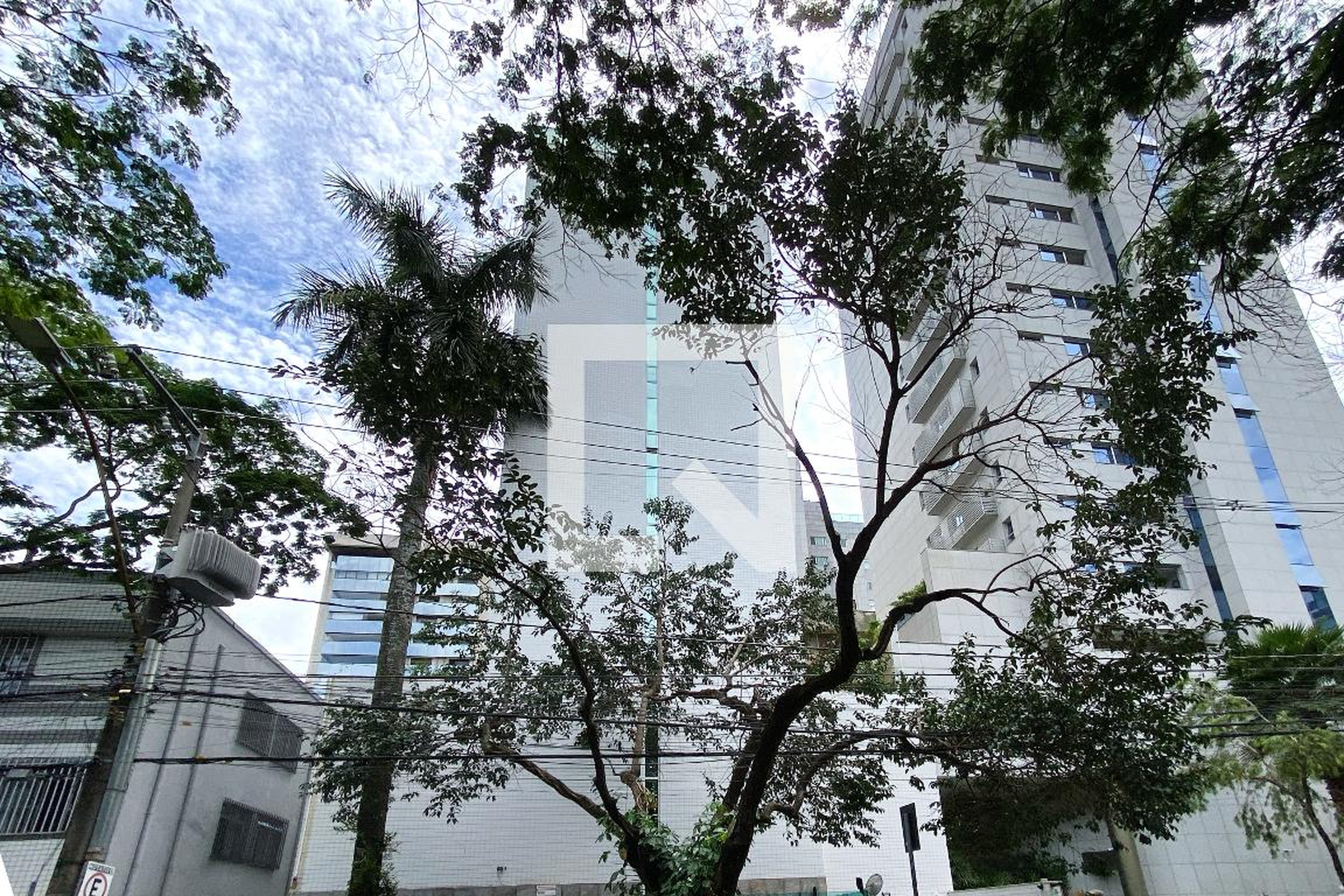 Fachada Edifício San Nicholaz
