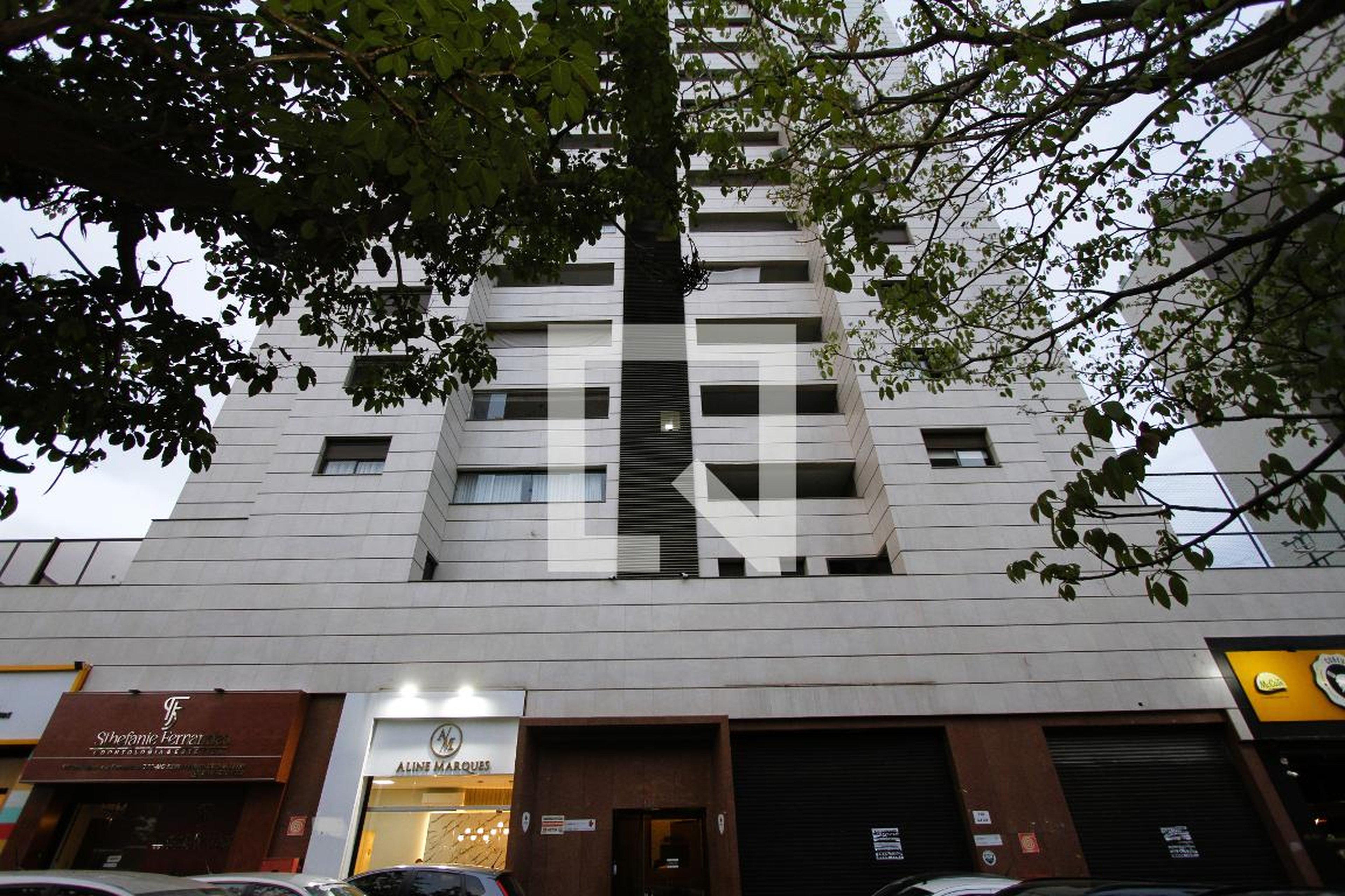 Fachada Edifício Lugano