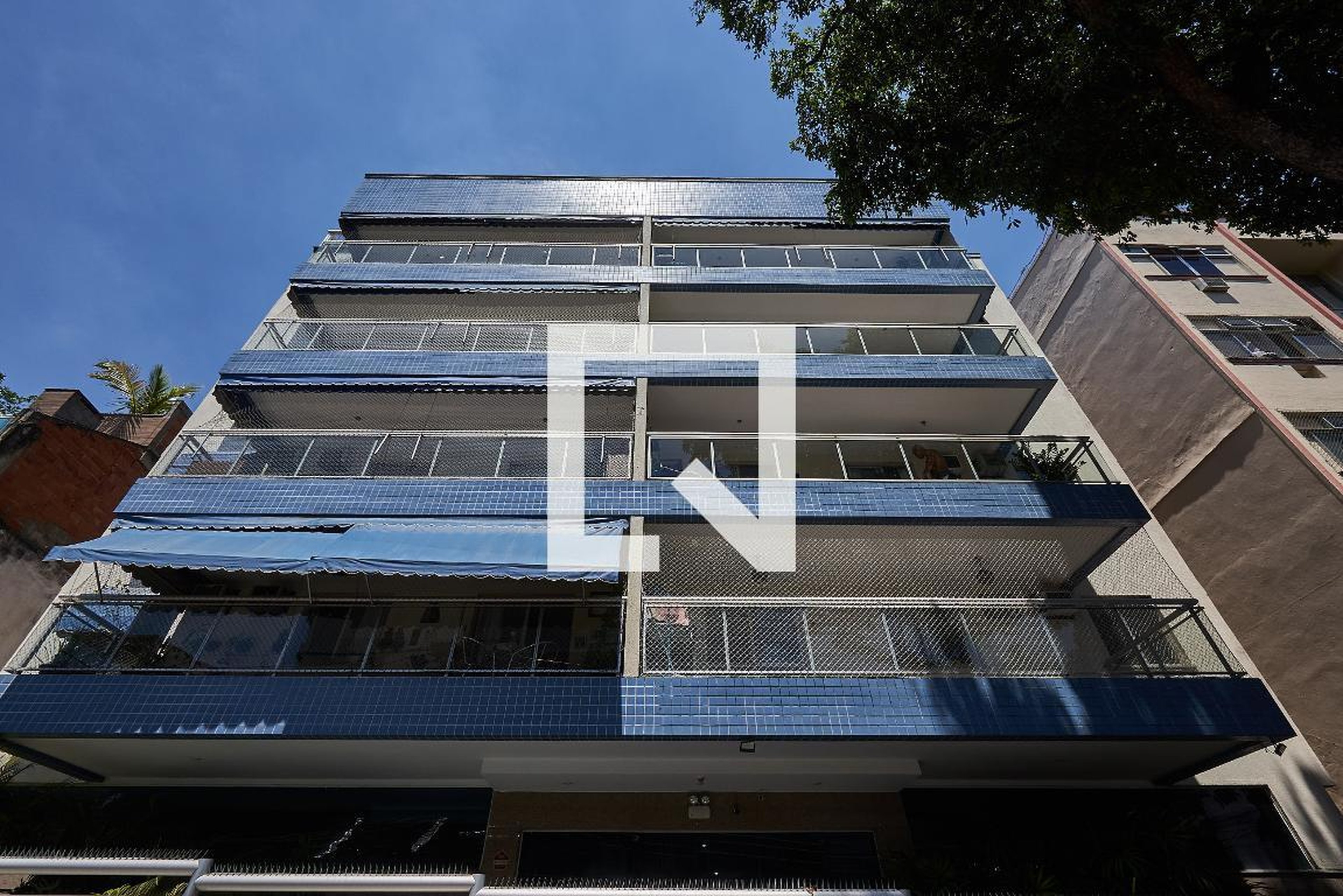 Fachada Condomínio Rosa da Vila